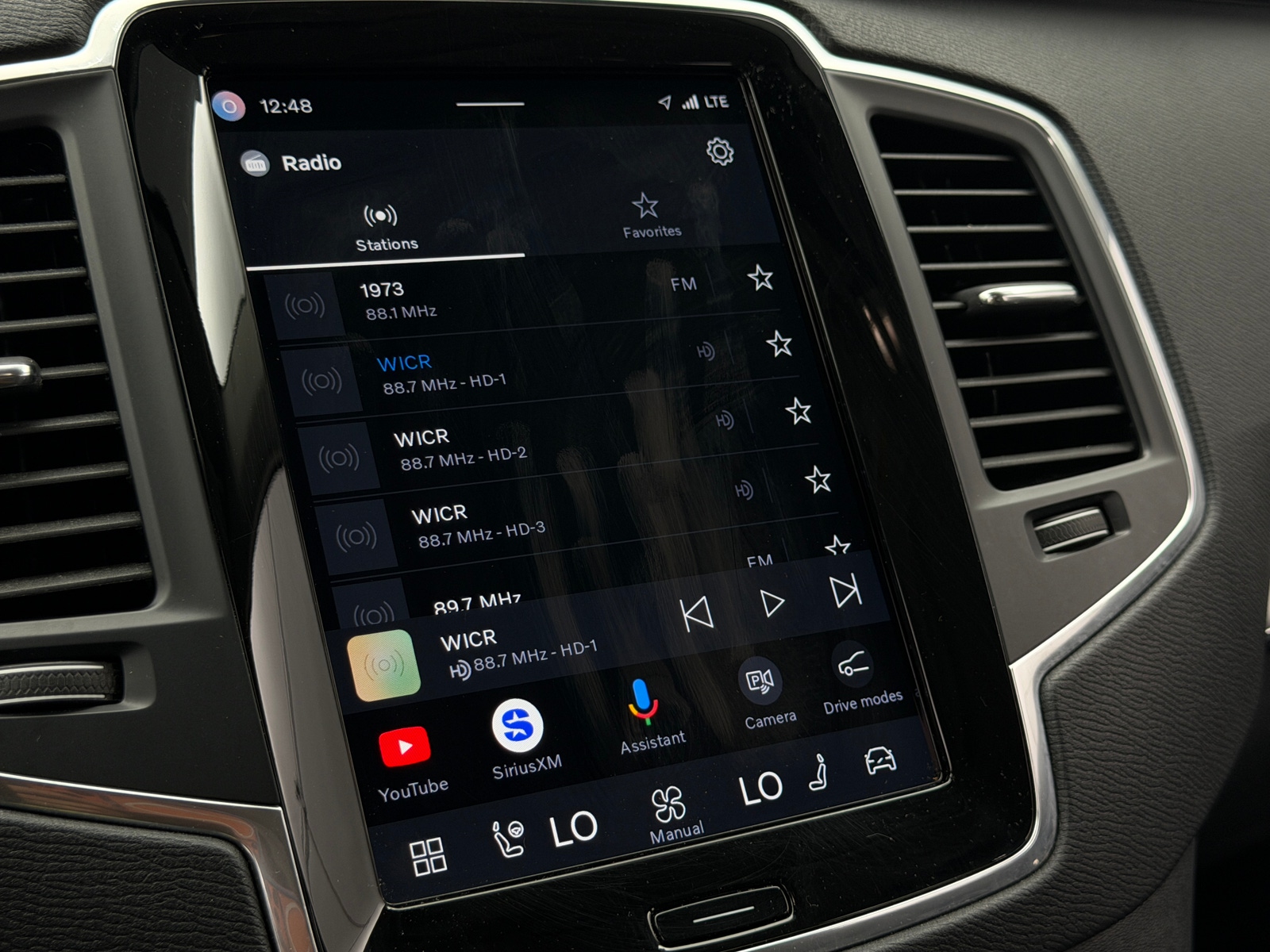 Thumbnail: 2023 Volvo XC90 - 3