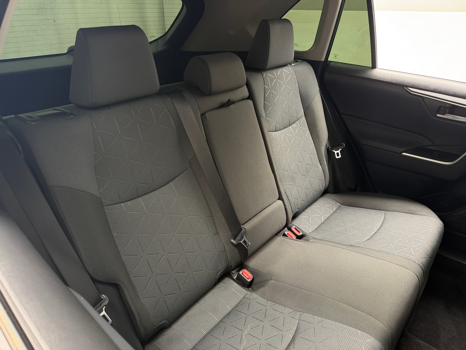 Thumbnail: 2025 Toyota RAV4 - 6