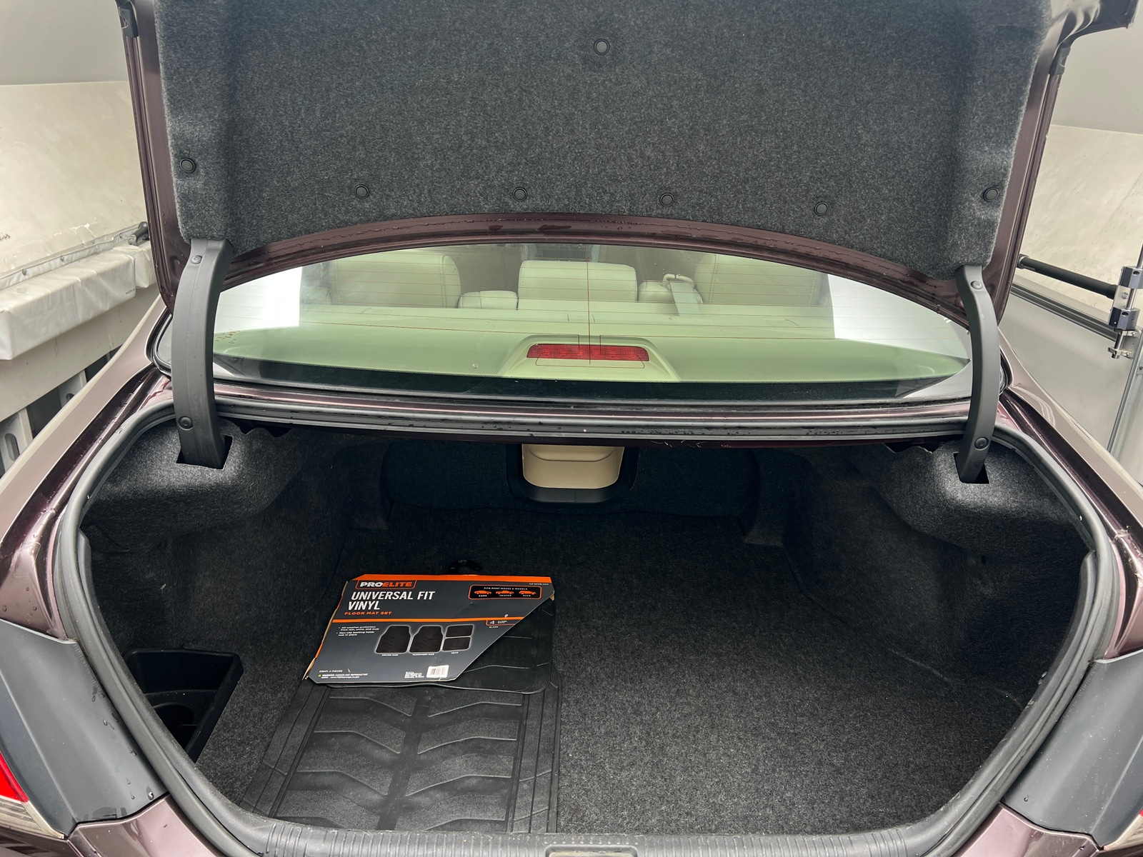 Thumbnail: 2011 Toyota Avalon - 6