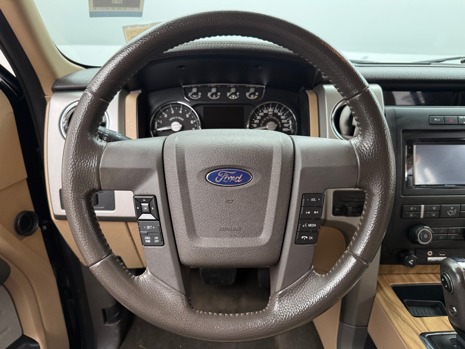 Thumbnail: 2011 Ford Econoline - 4