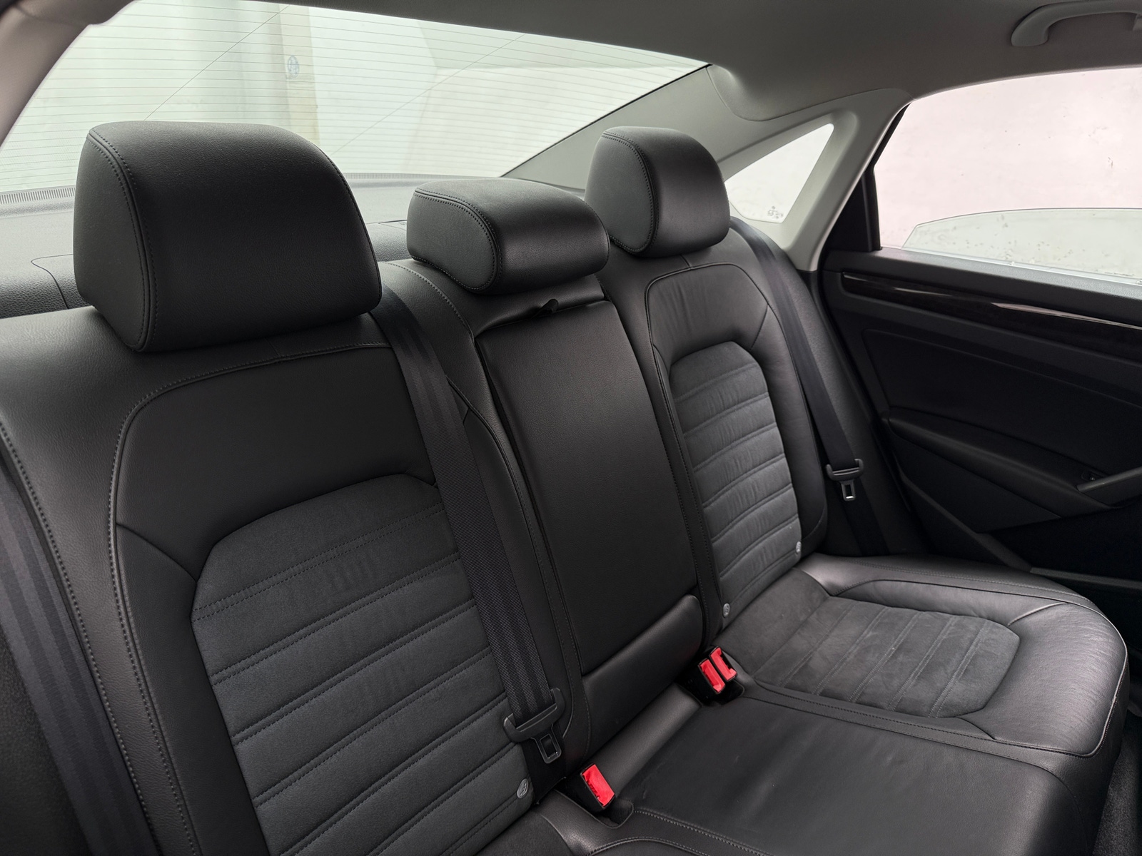 Thumbnail: 2014 Volkswagen Passat - 5