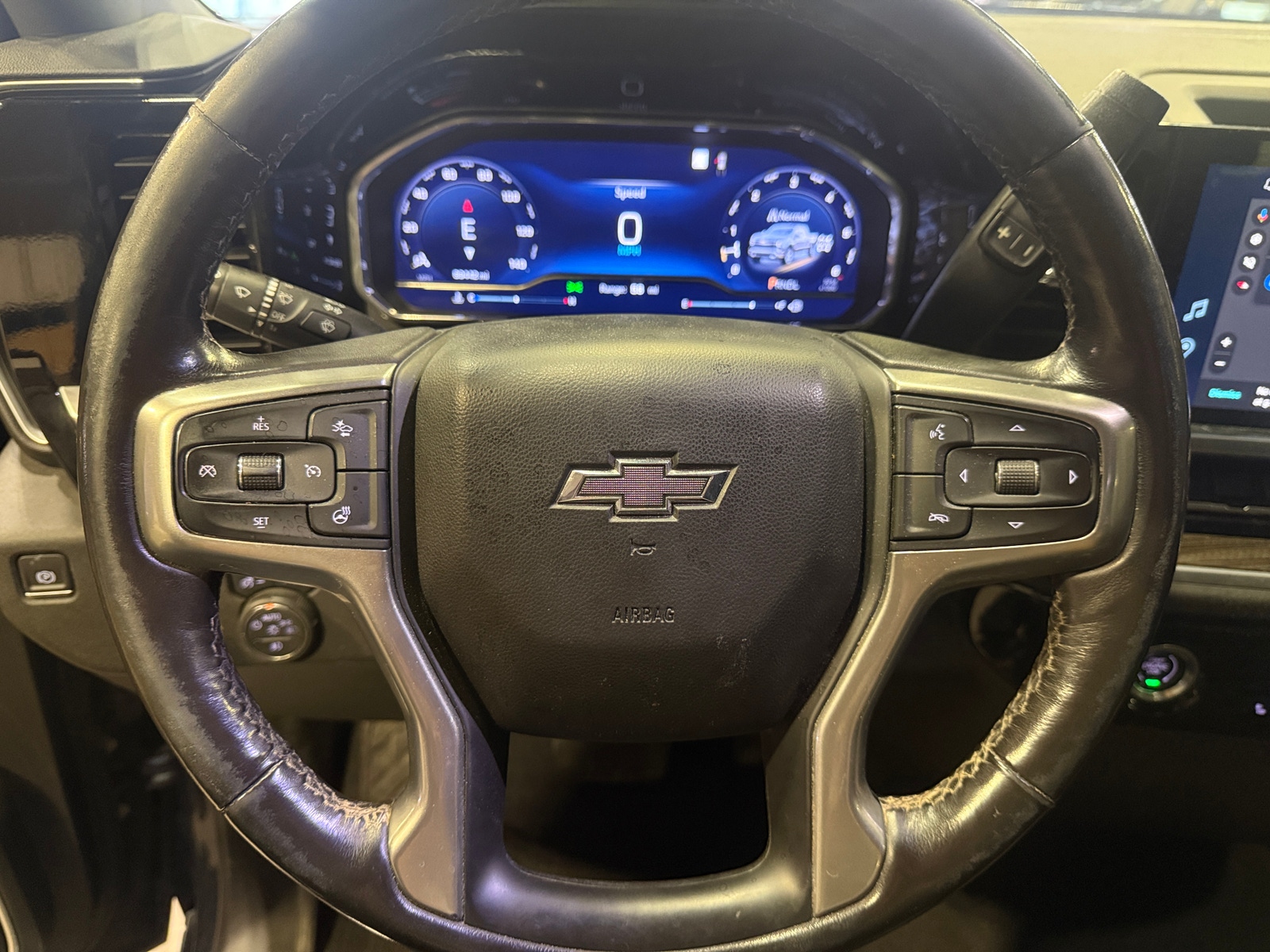 Thumbnail: 2022 Chevrolet Silverado 1500 - 5