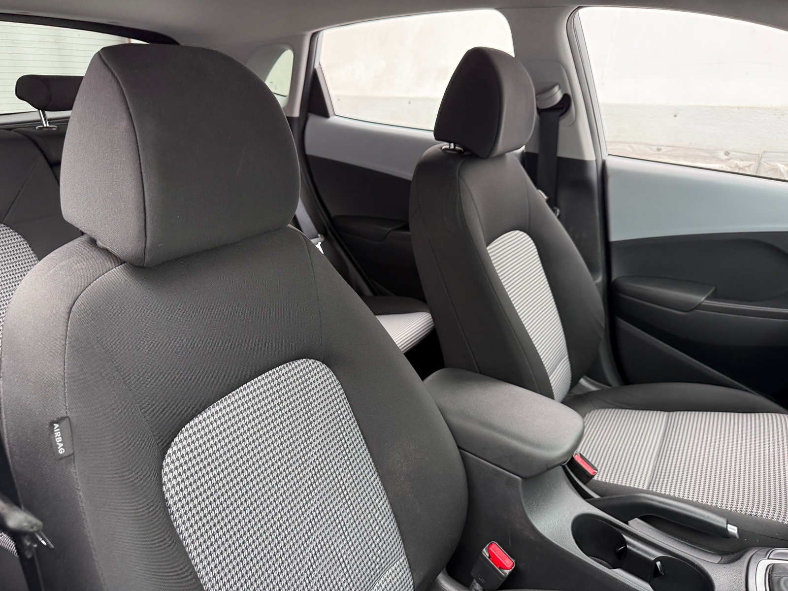 Thumbnail: 2019 Hyundai Kona - 2