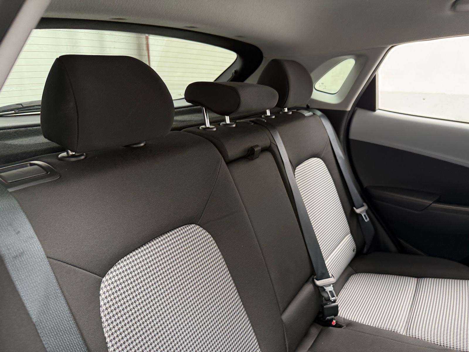 Thumbnail: 2019 Hyundai Kona - 6