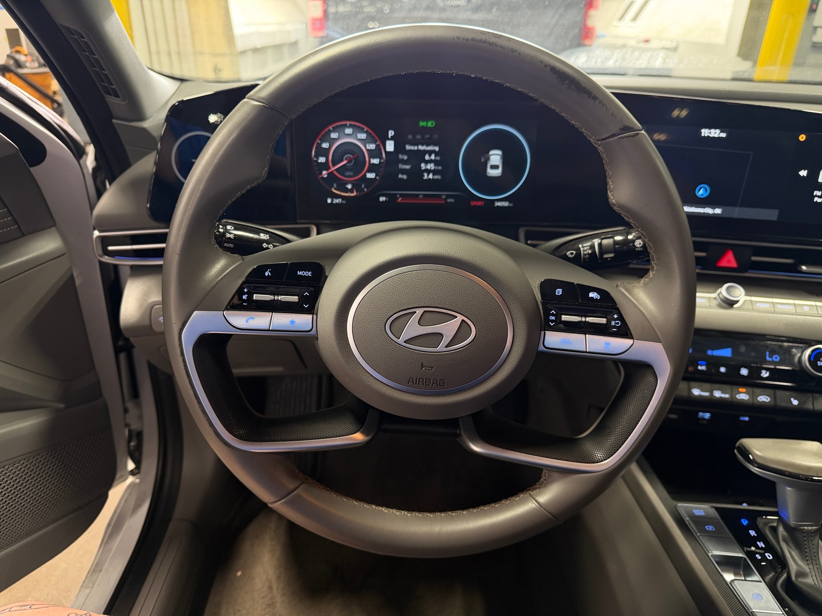 Thumbnail: 2025 Hyundai Elantra - 5