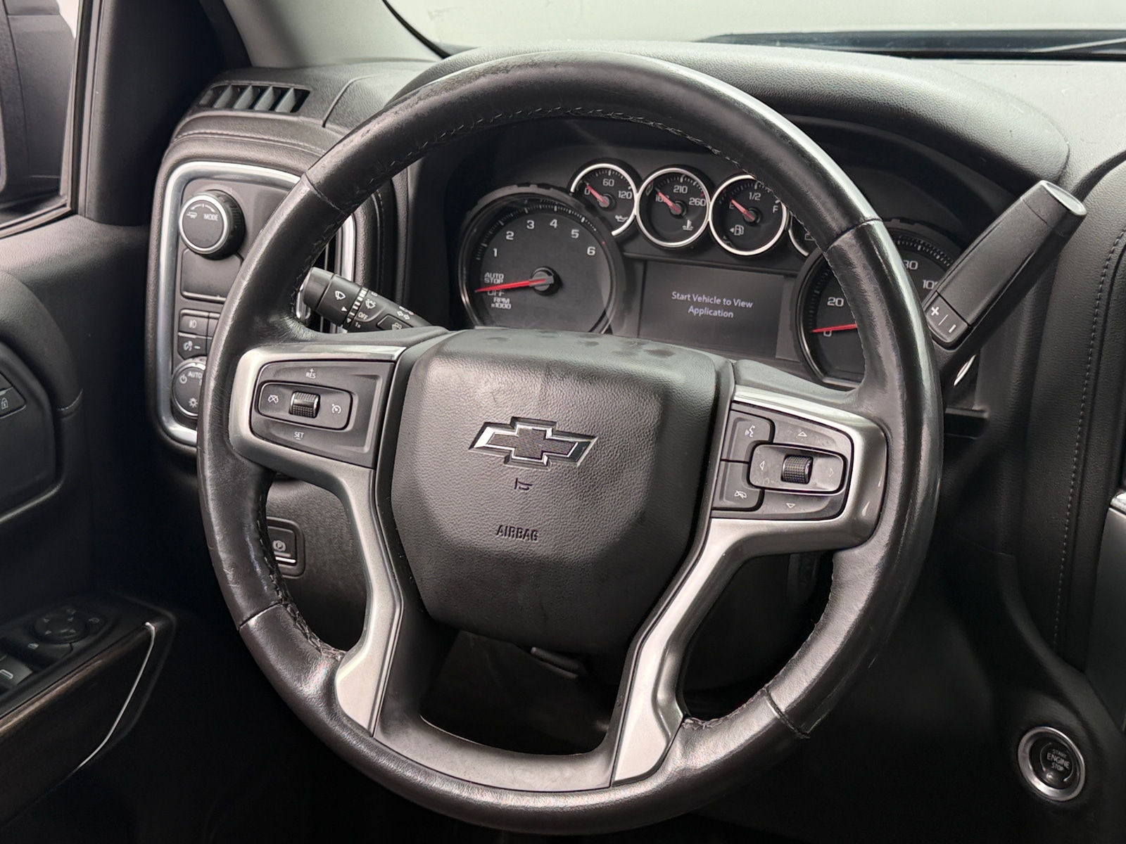 Thumbnail: 2022 Chevrolet Silverado 1500 - 5