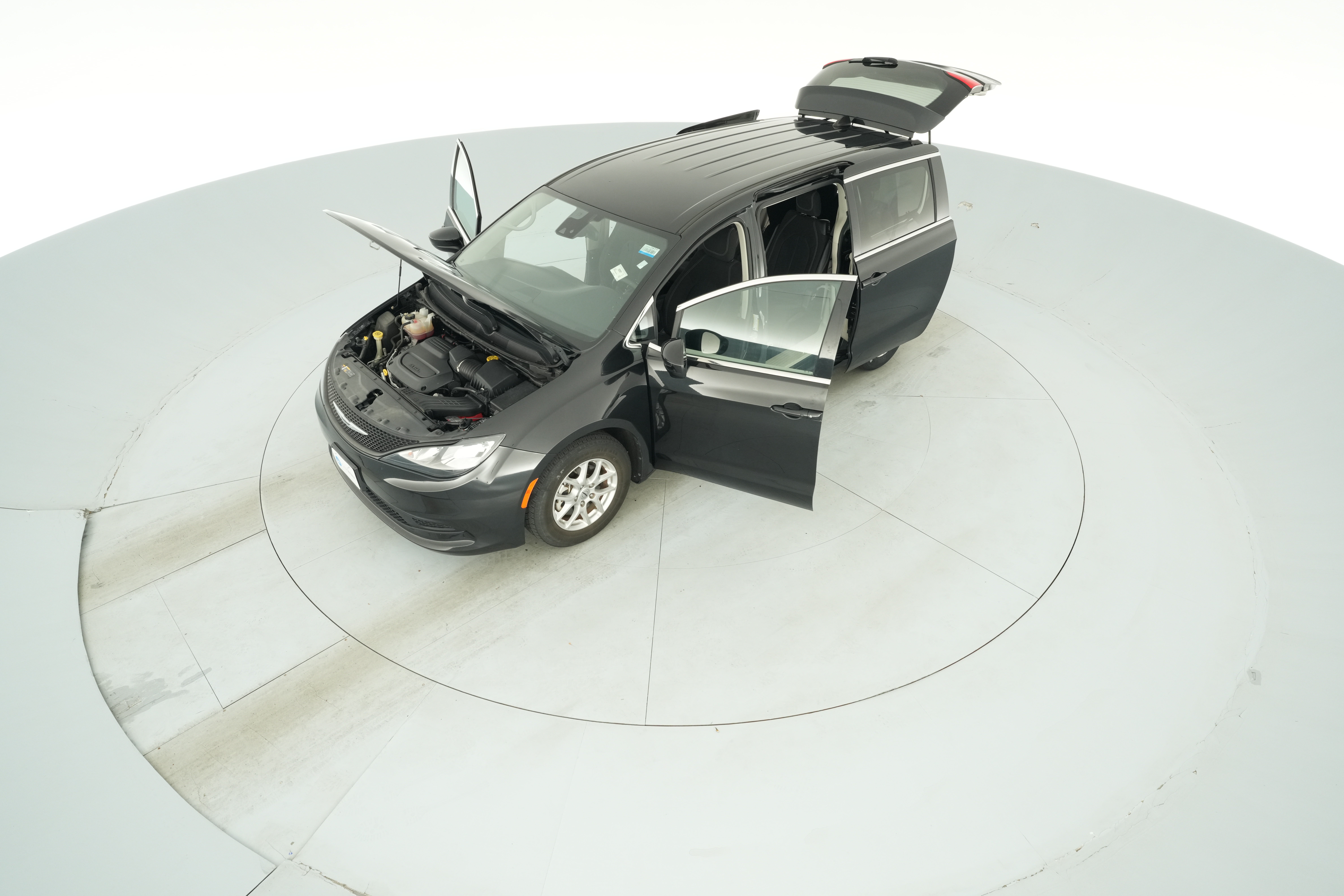 2023 Chrysler Voyager LX - Photo 44