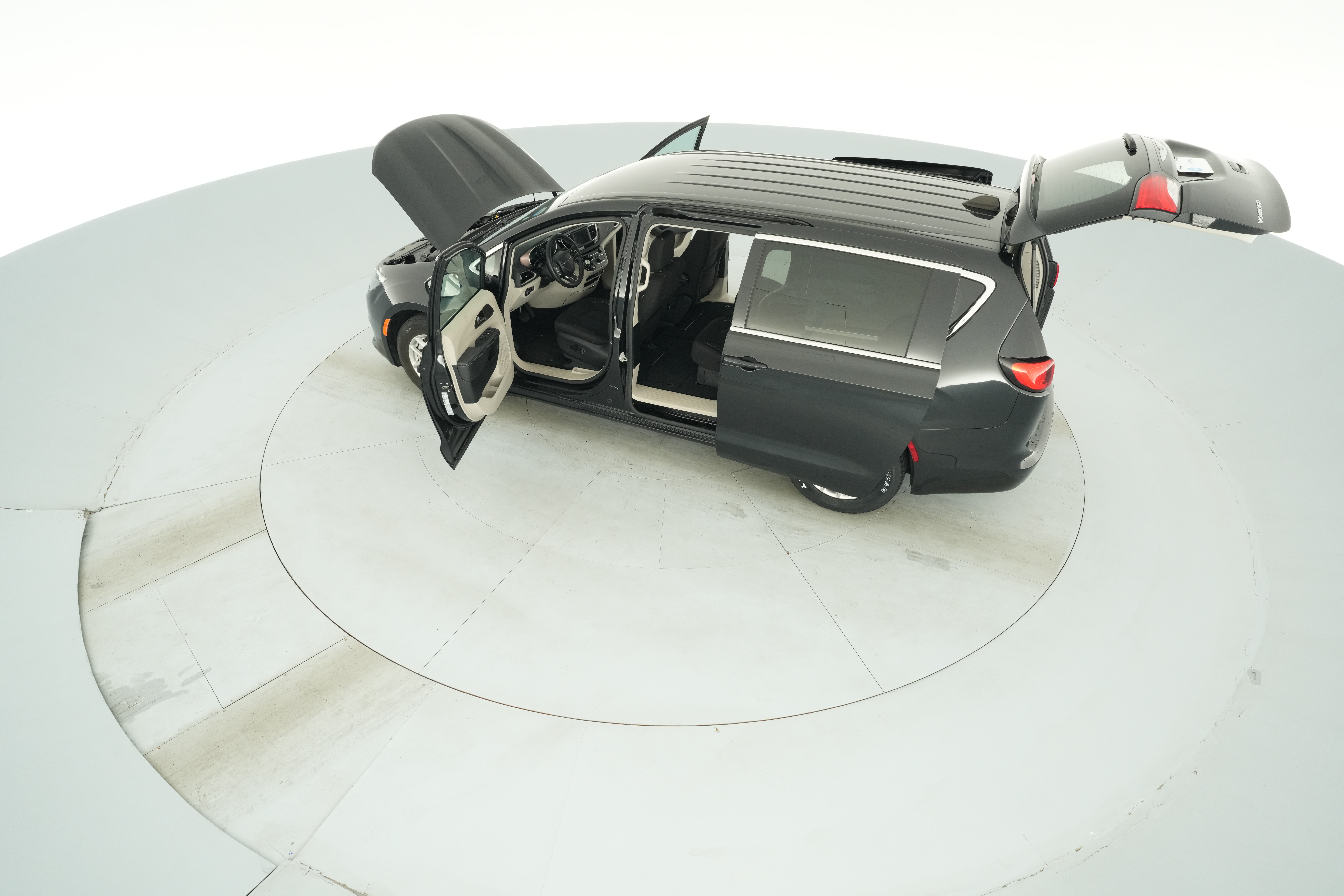 2023 Chrysler Voyager LX - Photo 47