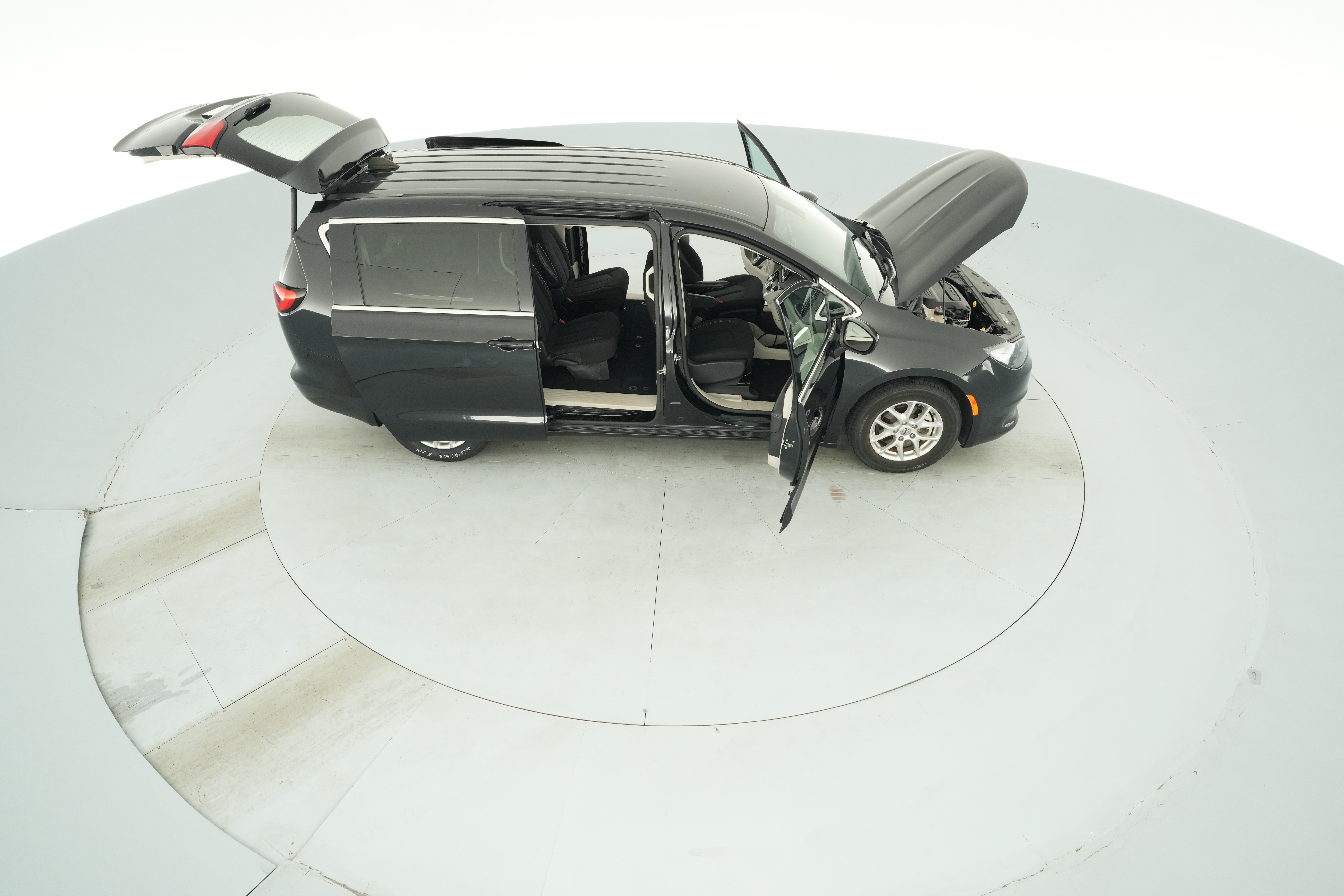2023 Chrysler Voyager LX - Photo 54