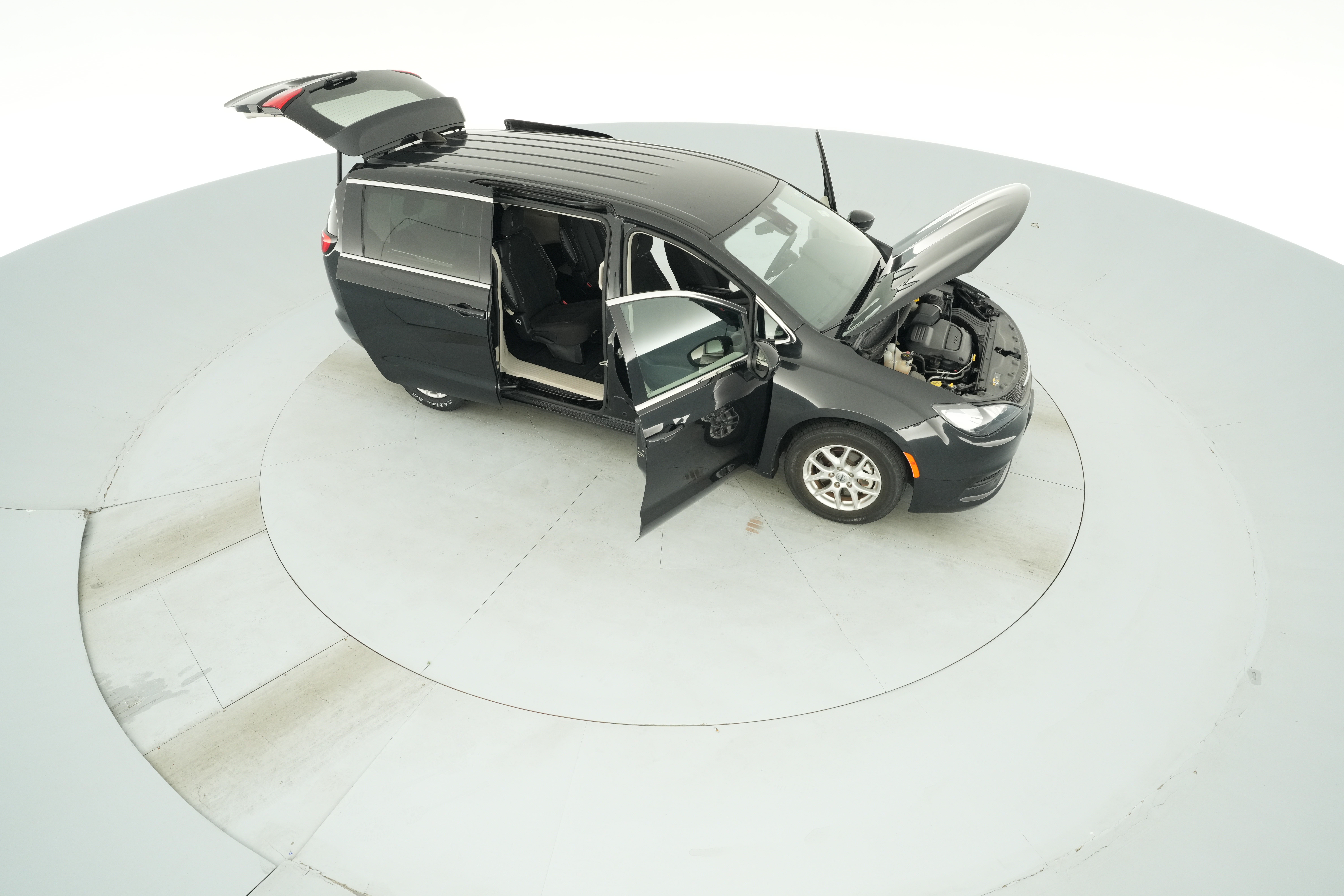 2023 Chrysler Voyager LX - Photo 55