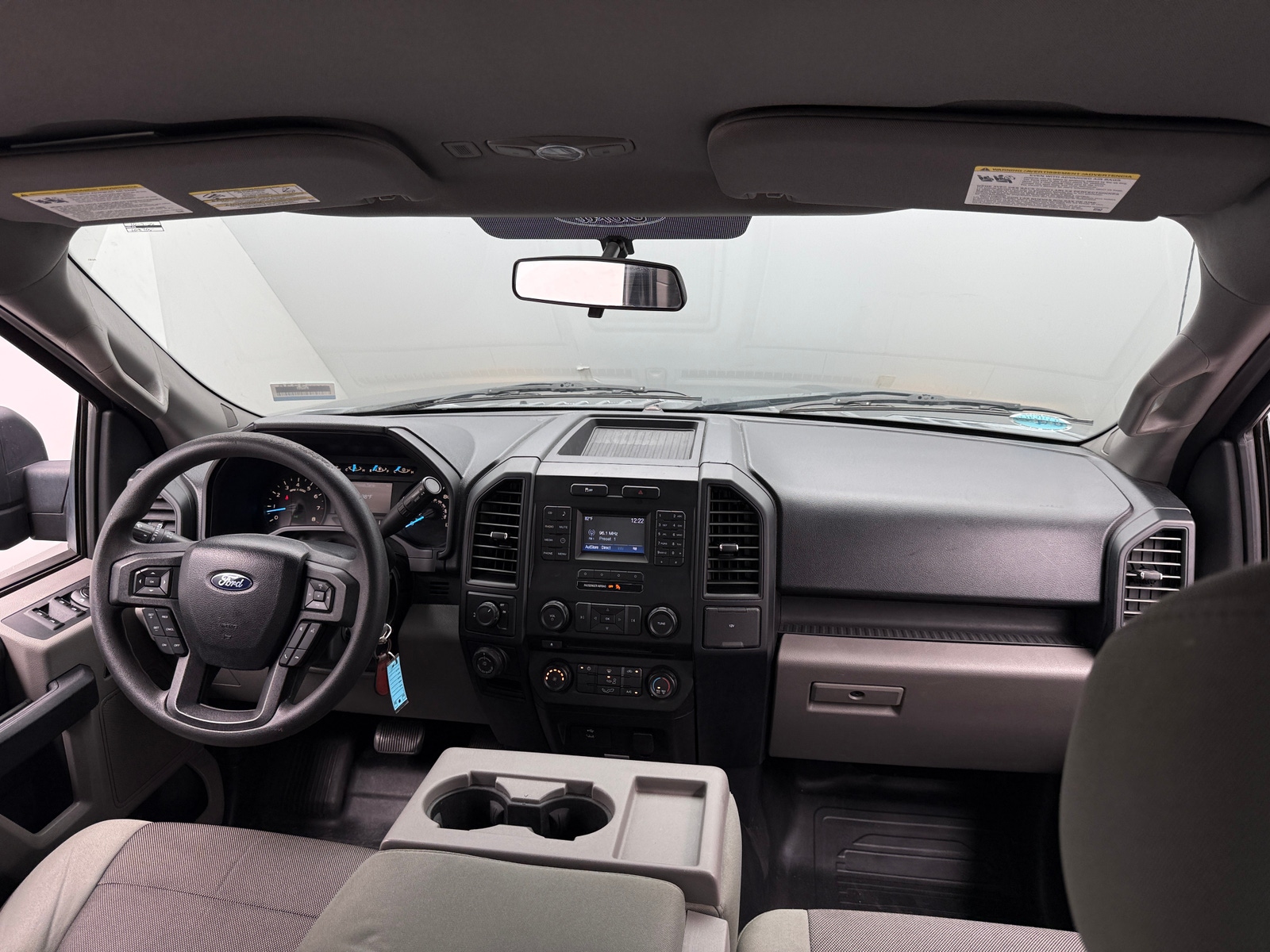 Thumbnail: 2016 Ford Econoline - 3