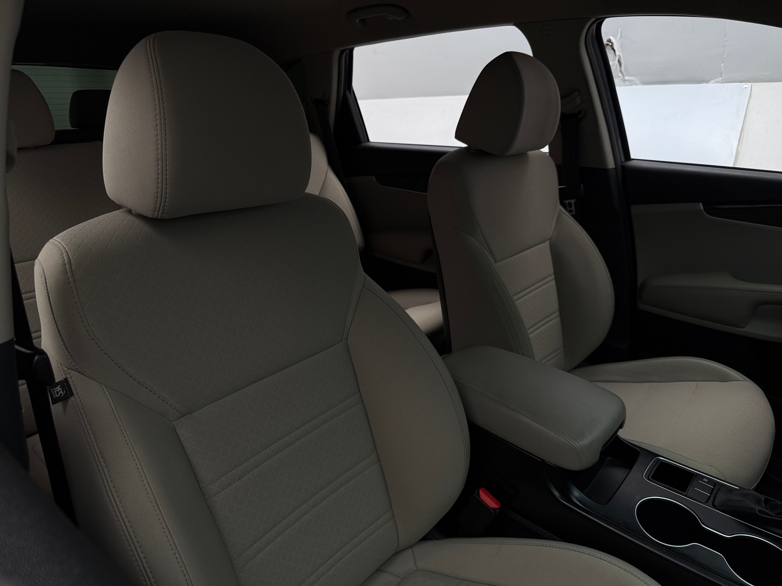 Thumbnail: 2020 Kia Sorento - 2