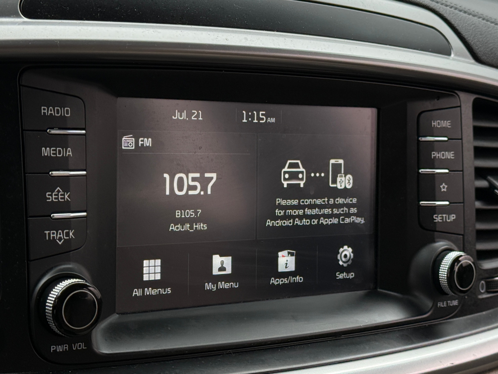 Thumbnail: 2020 Kia Sorento - 4