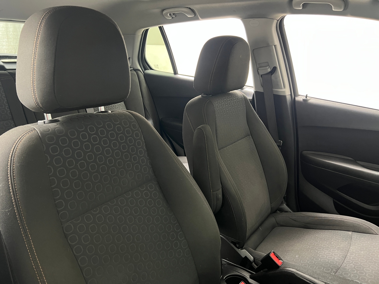 Thumbnail: 2020 Chevrolet Trax - 2