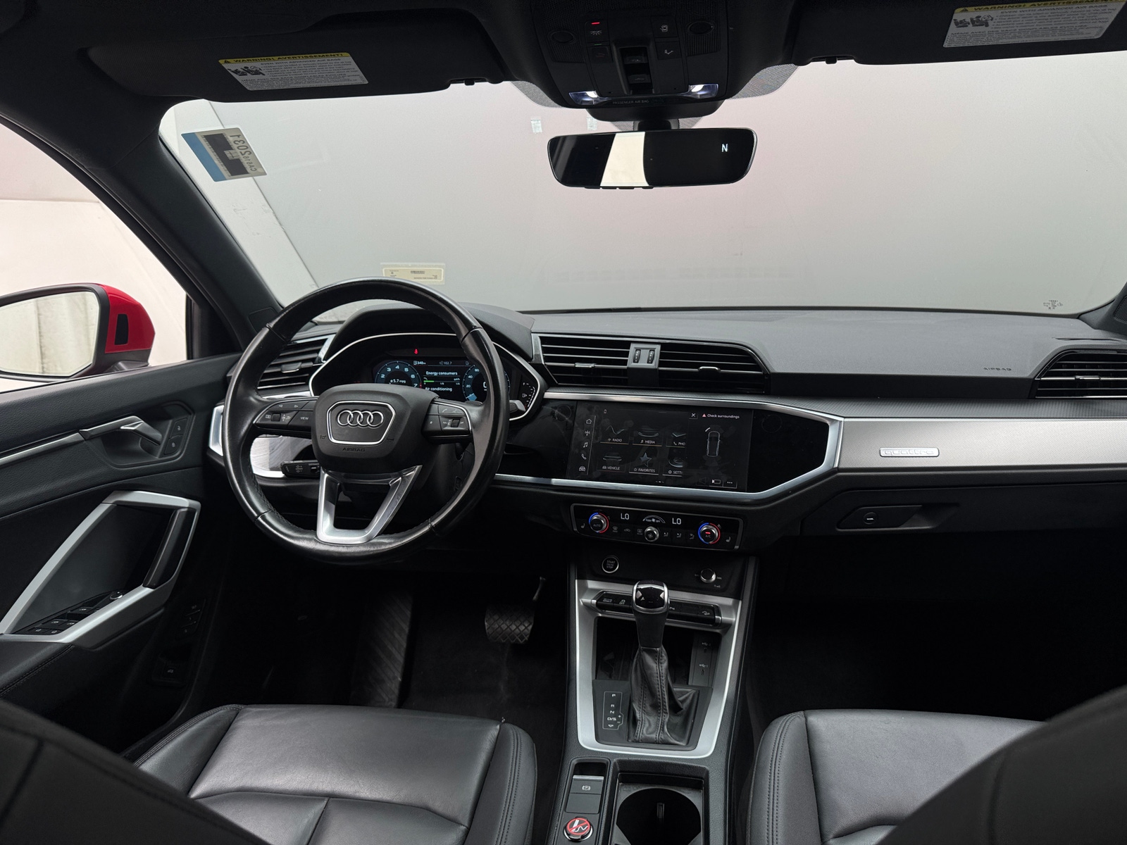 Thumbnail: 2024 Audi Q3 - 2