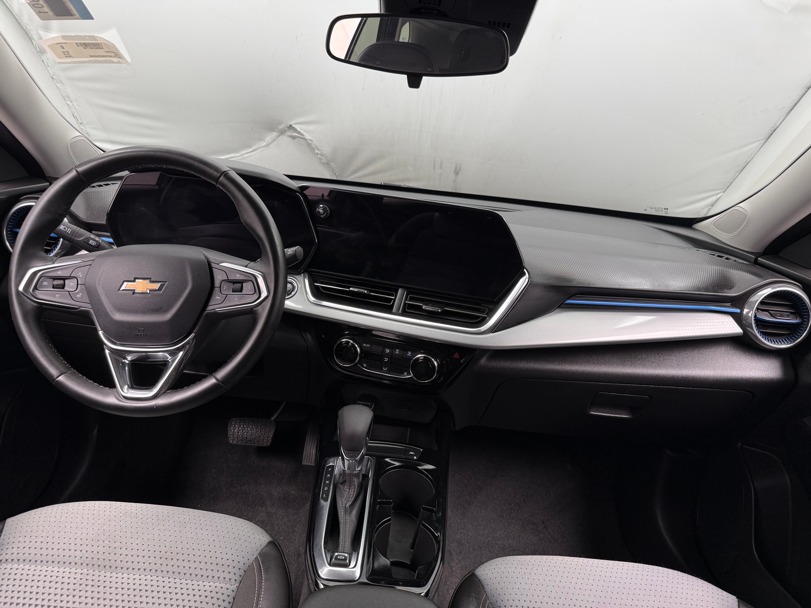 Thumbnail: 2025 Chevrolet Trax - 3