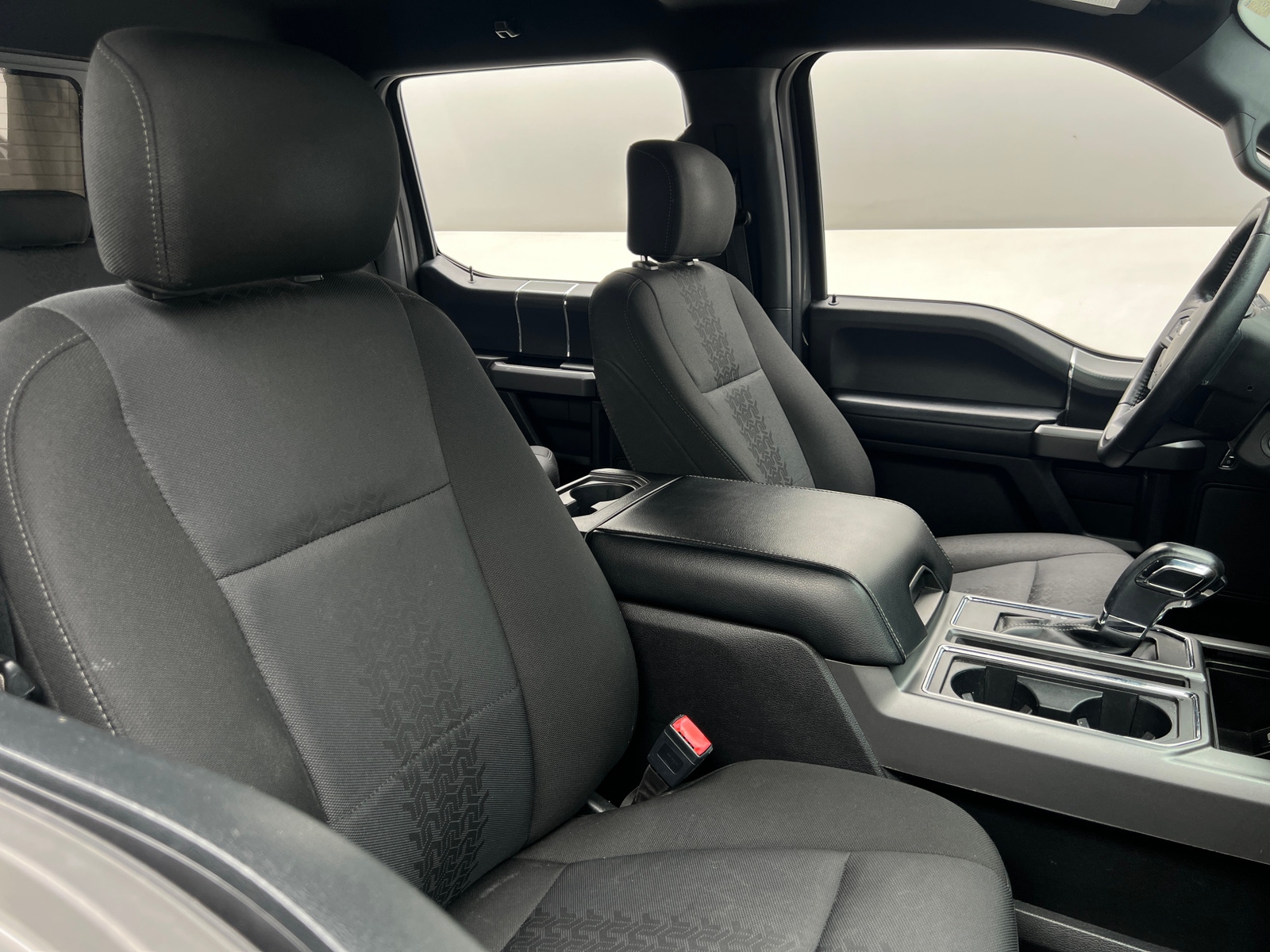 Thumbnail: 2020 Ford Econoline - 2