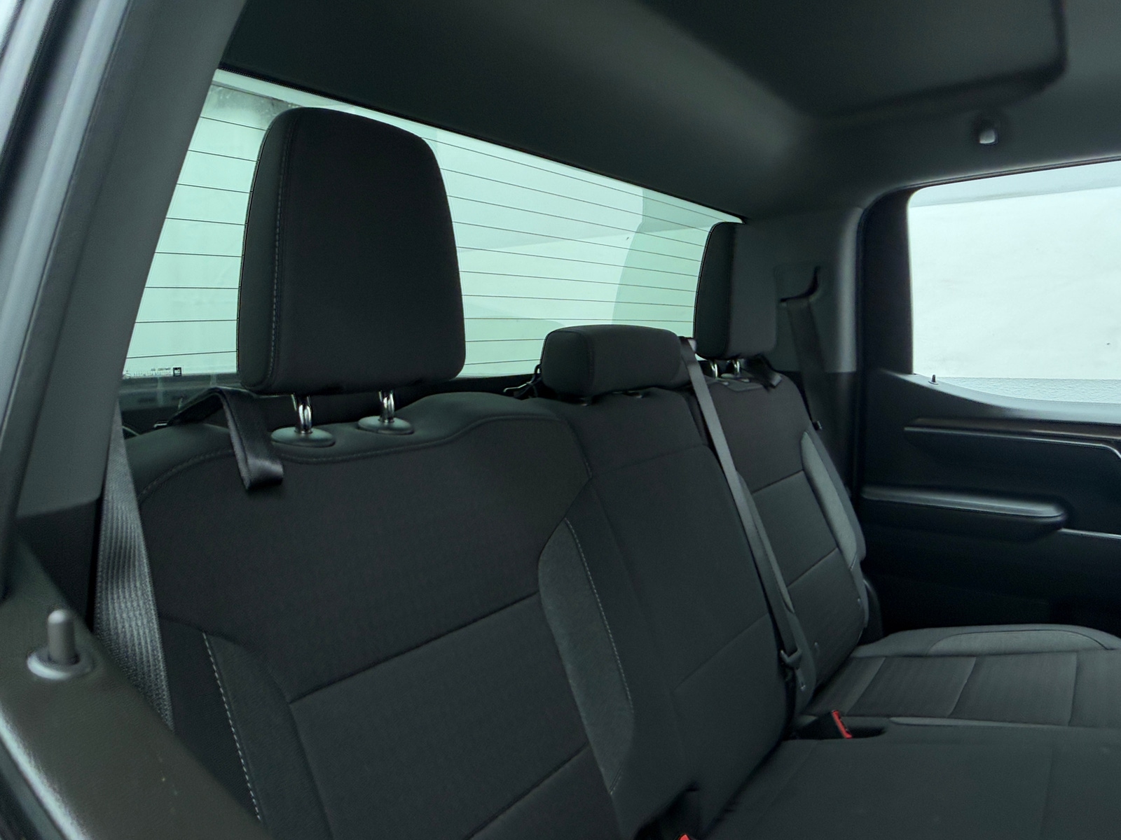 Thumbnail: 2026 Chevrolet Silverado 1500 - 6