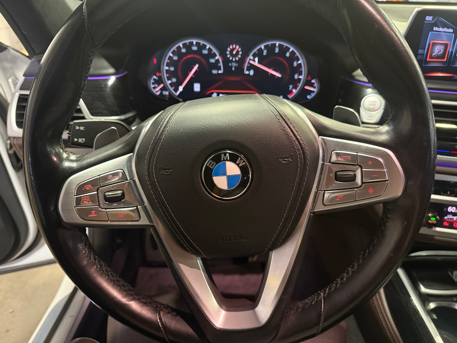 Thumbnail: 2017 BMW 7 Series - 4