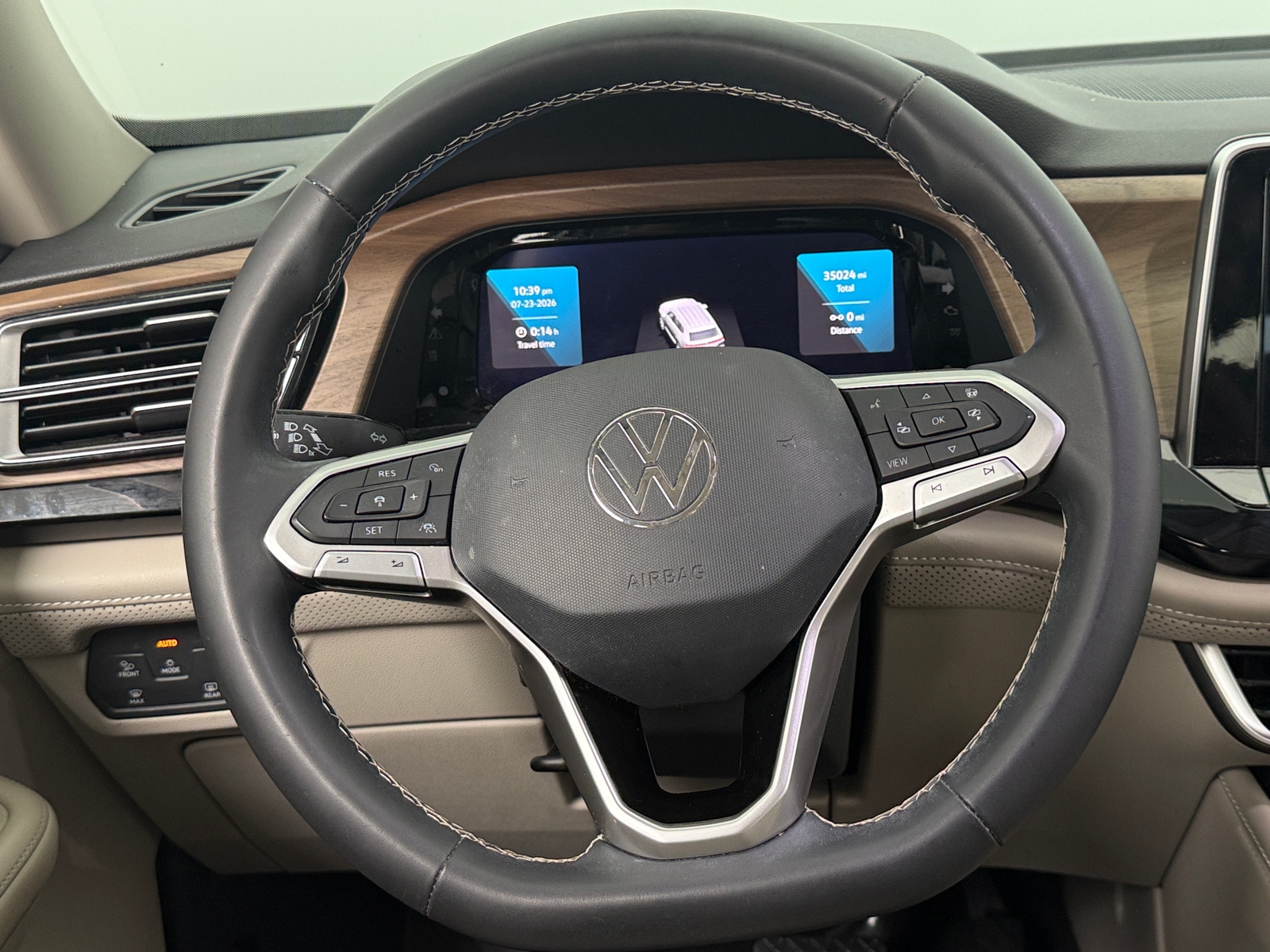 Thumbnail: 2024 Volkswagen Atlas - 4