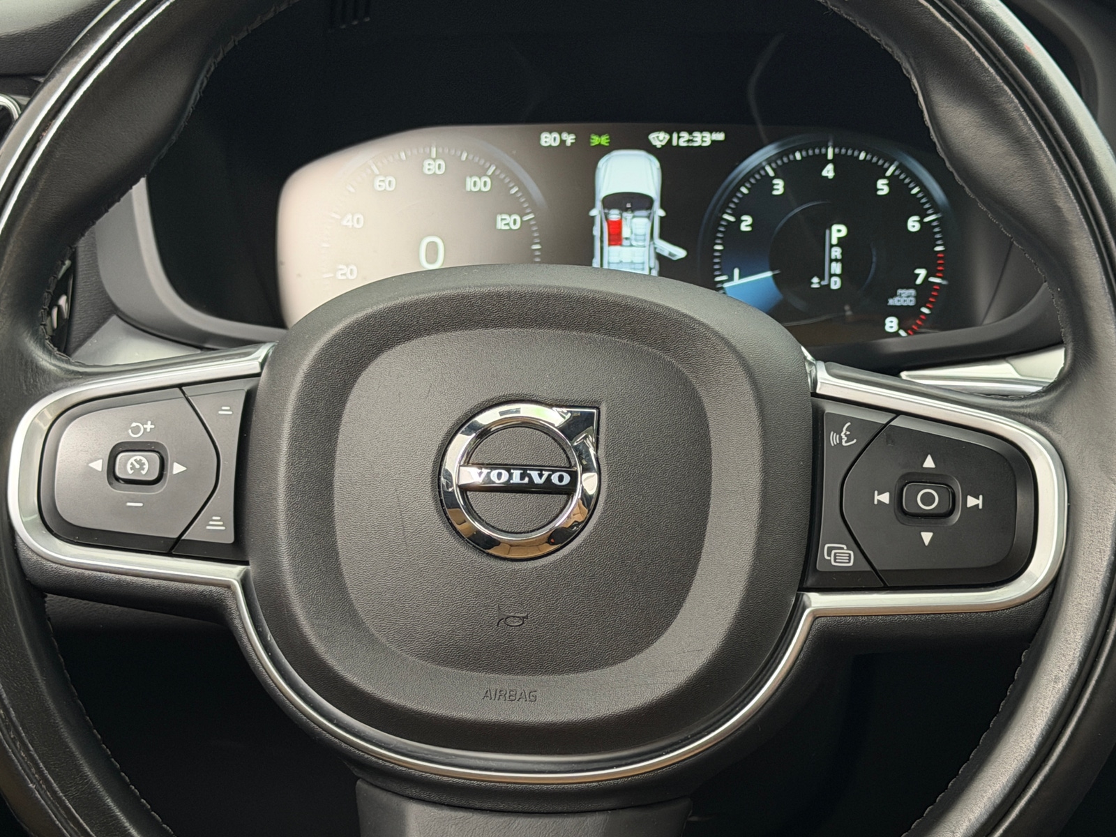 Thumbnail: 2019 Volvo XC60 - 4