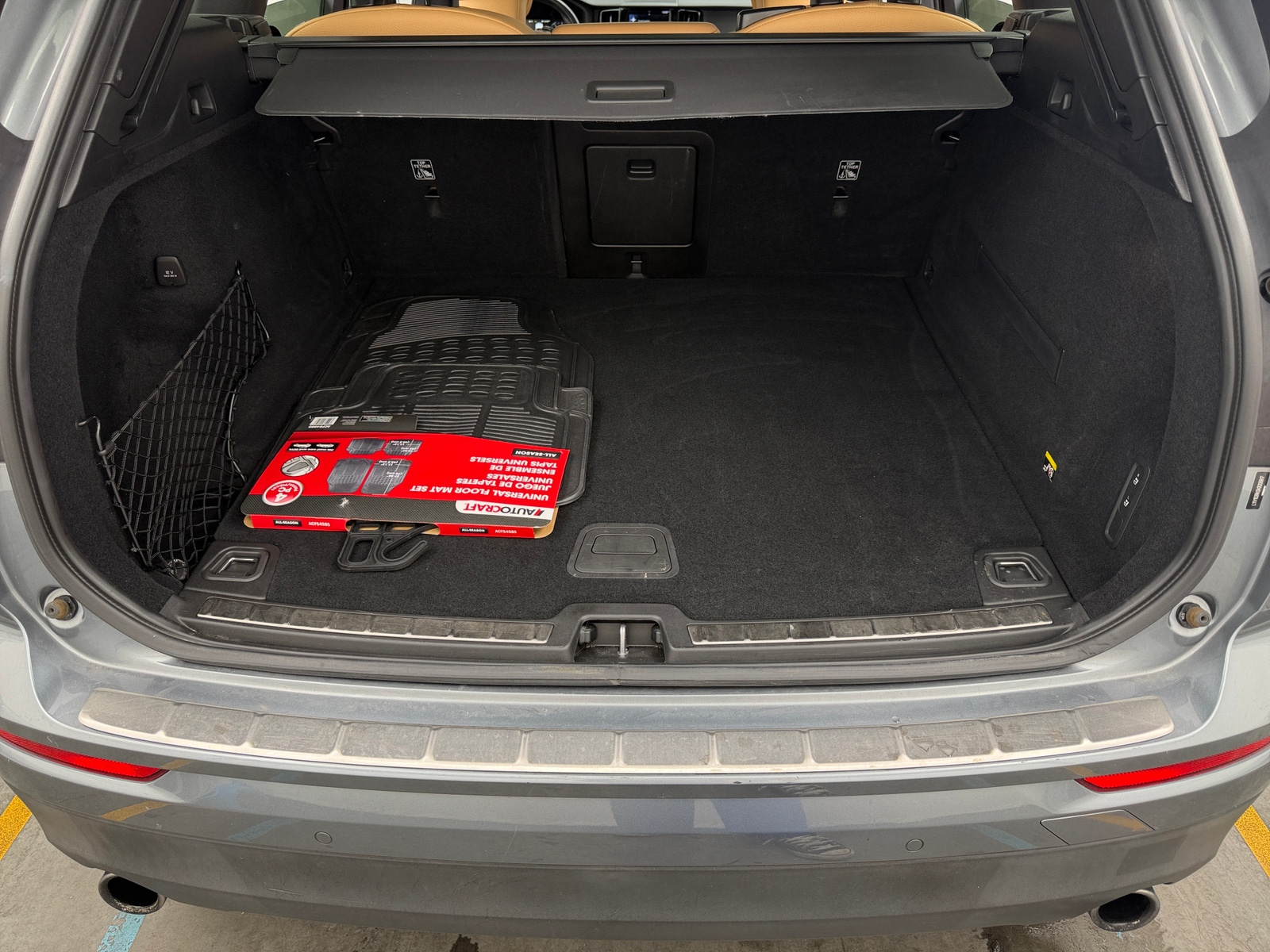 Thumbnail: 2019 Volvo XC60 - 6