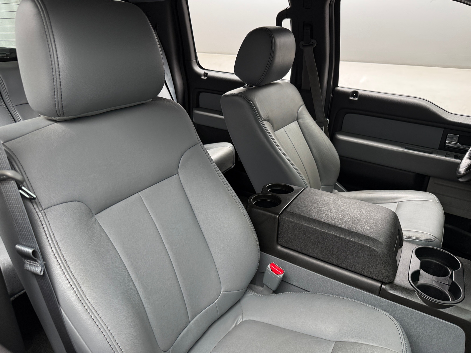 Thumbnail: 2014 Ford Econoline - 2