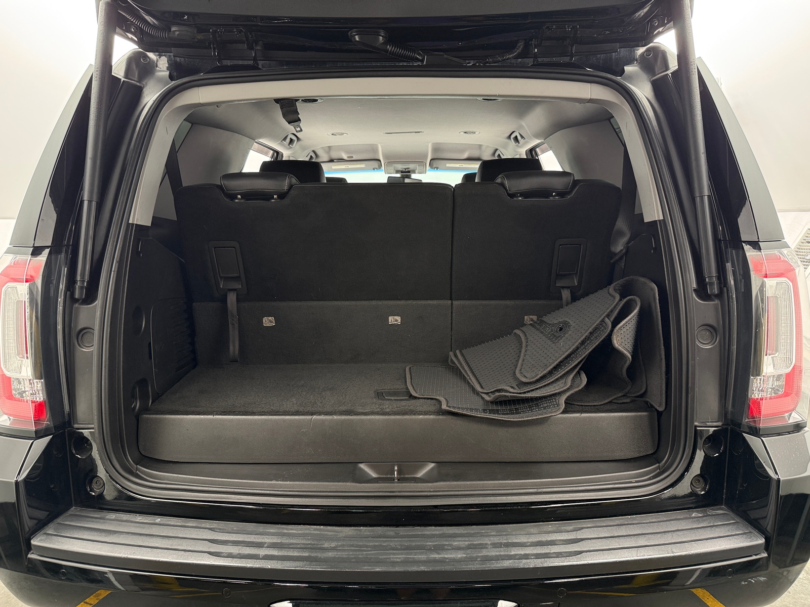 Thumbnail: 2018 GMC Yukon - 7