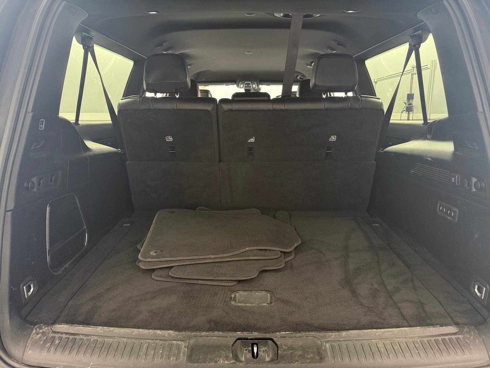 Thumbnail: 2024 Jeep Wagoneer - 6