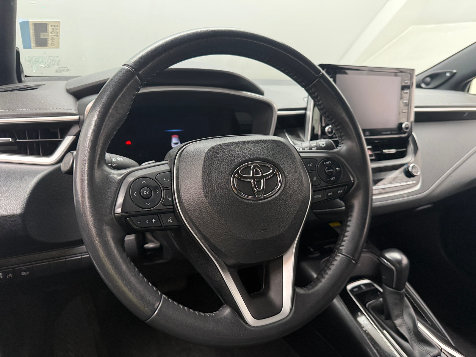 Thumbnail: 2022 Toyota Corolla - 5