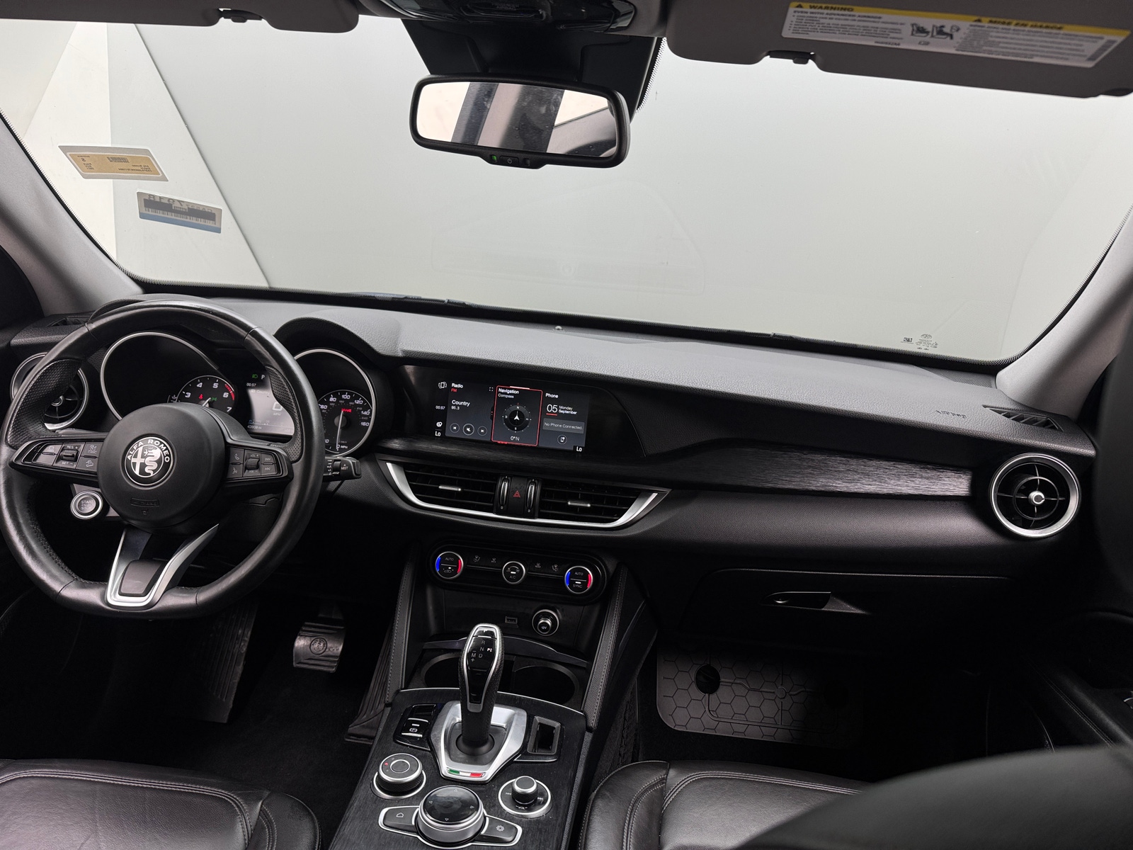 Thumbnail: 2021 Alfa Romeo Stelvio - 2