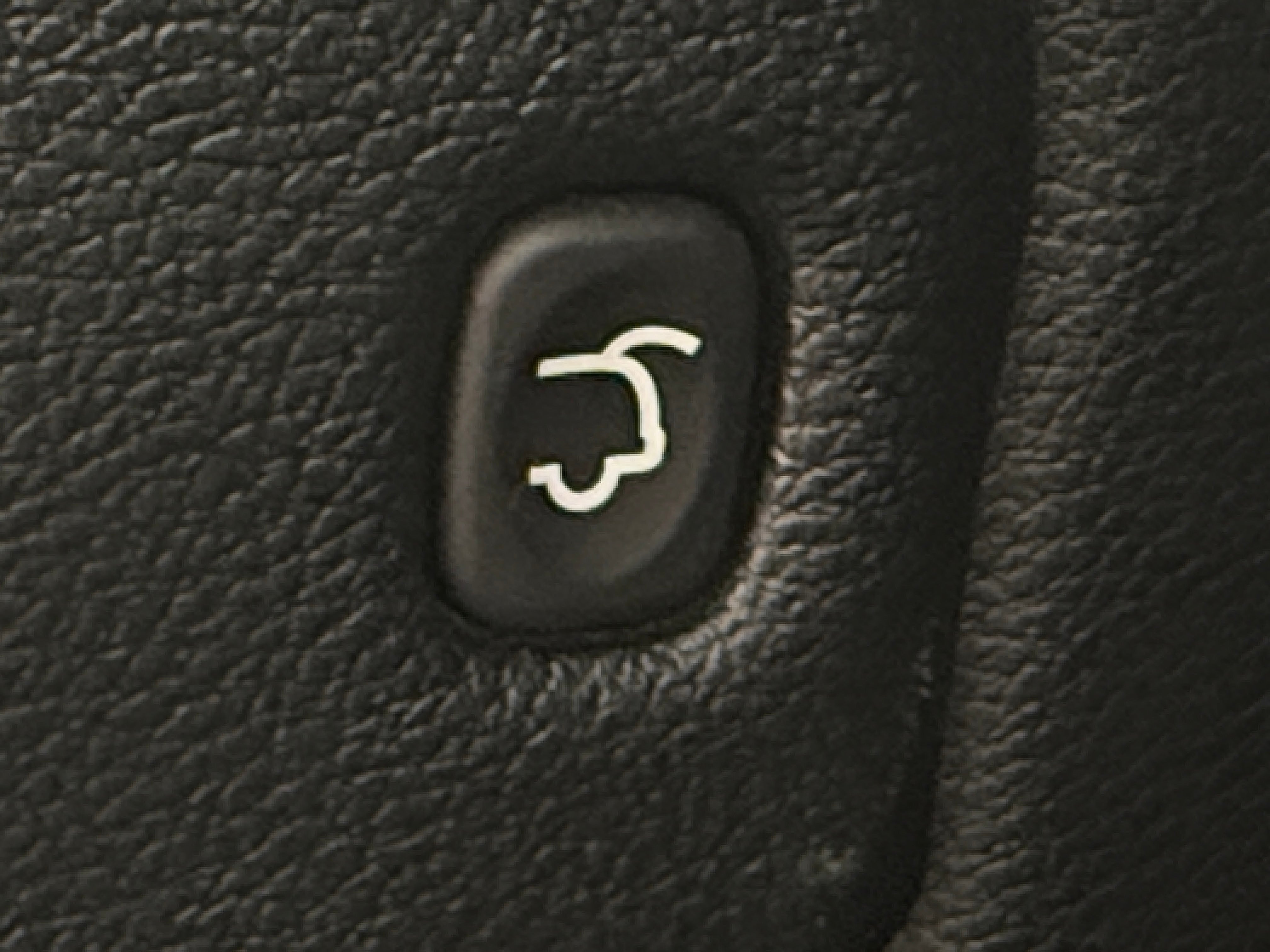 1C4RJFAG8JC500961