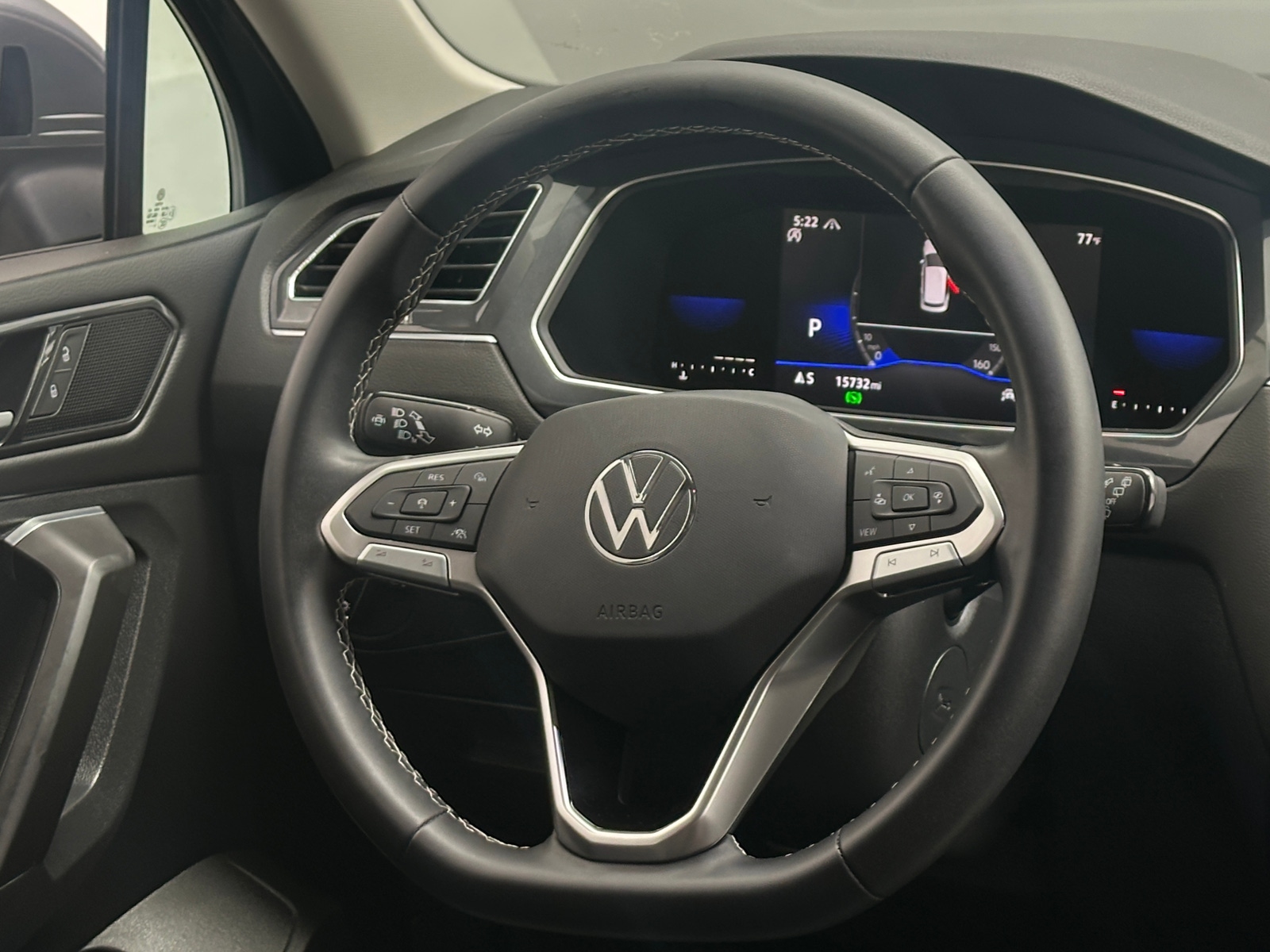 Thumbnail: 2023 Volkswagen Tiguan - 5