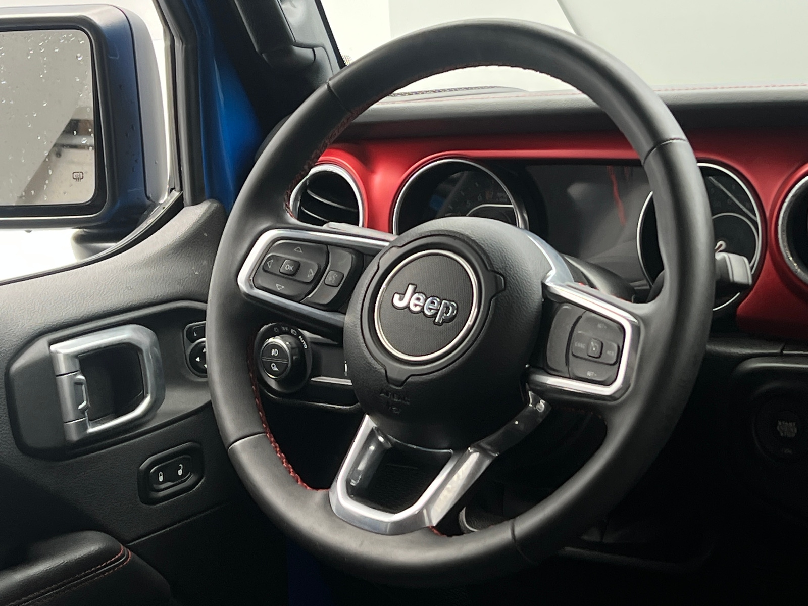 Thumbnail: 2023 Jeep Gladiator - 5