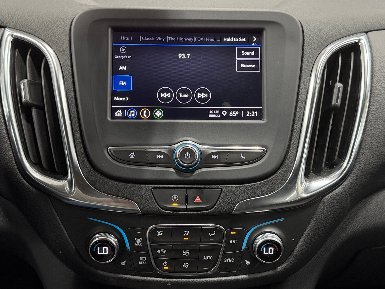 Thumbnail: 2024 Chevrolet Equinox - 4