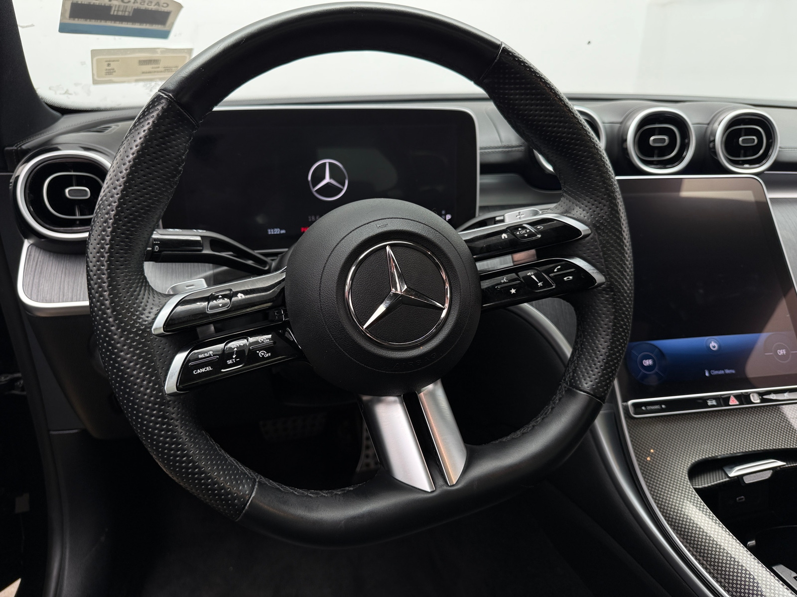 Thumbnail: 2023 Mercedes-Benz C-Class - 4