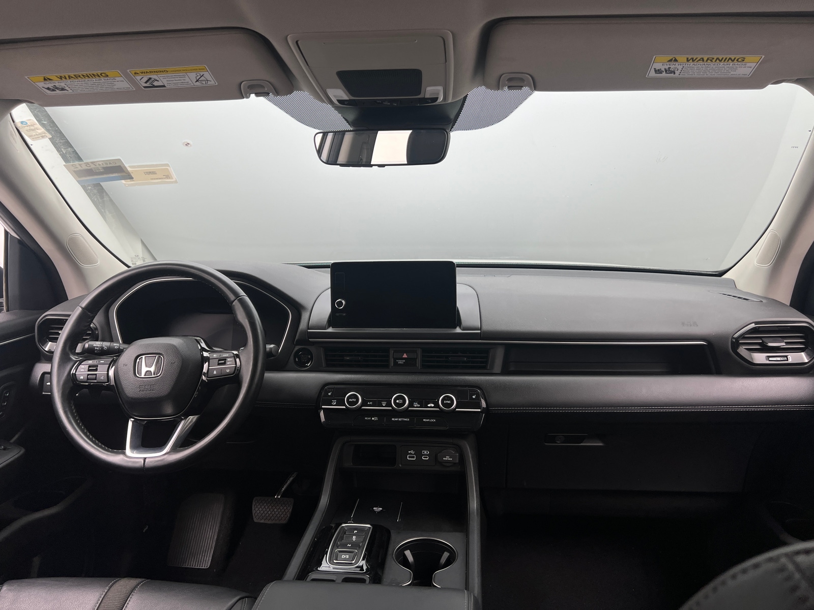 Thumbnail: 2023 Honda Pilot - 2