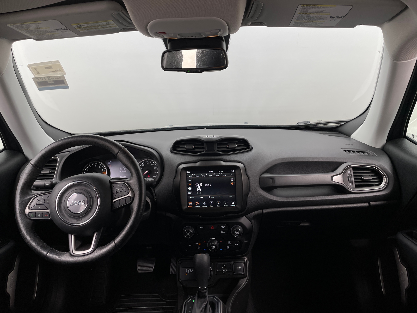 Thumbnail: 2022 Jeep Renegade - 3