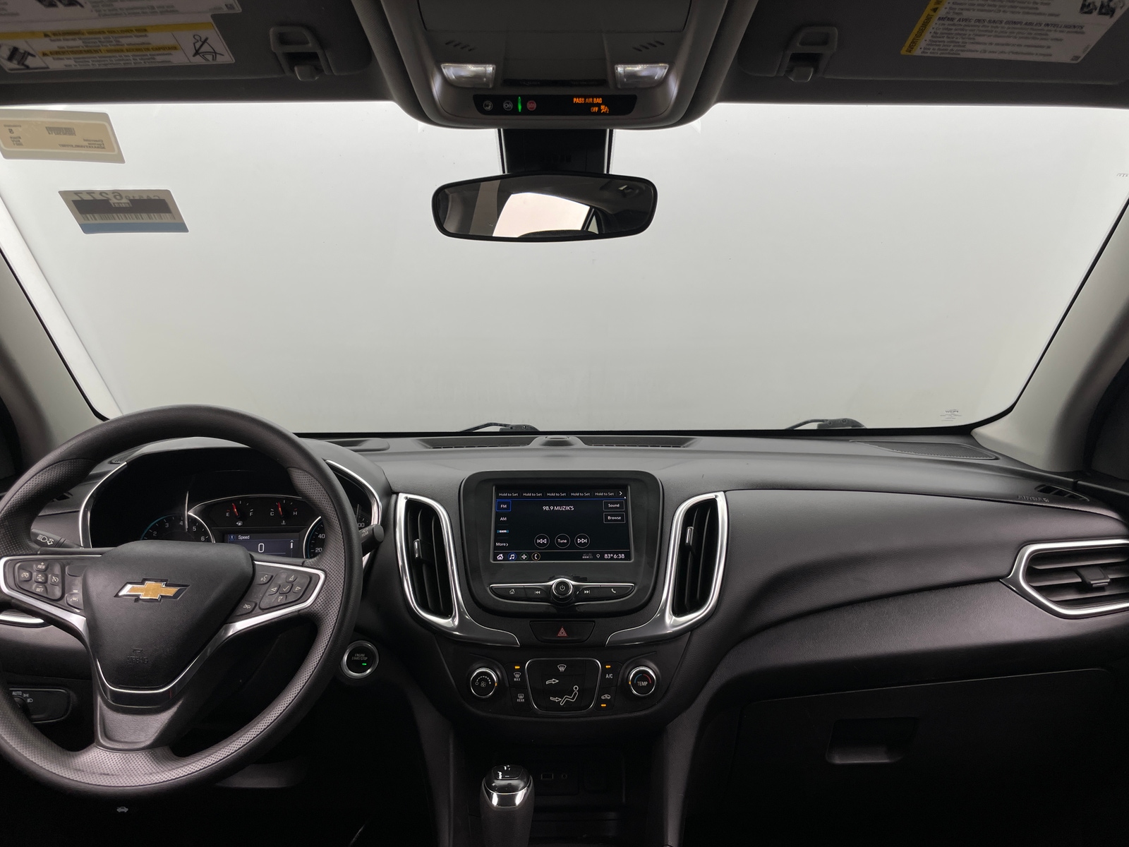 Thumbnail: 2021 Chevrolet Equinox - 3