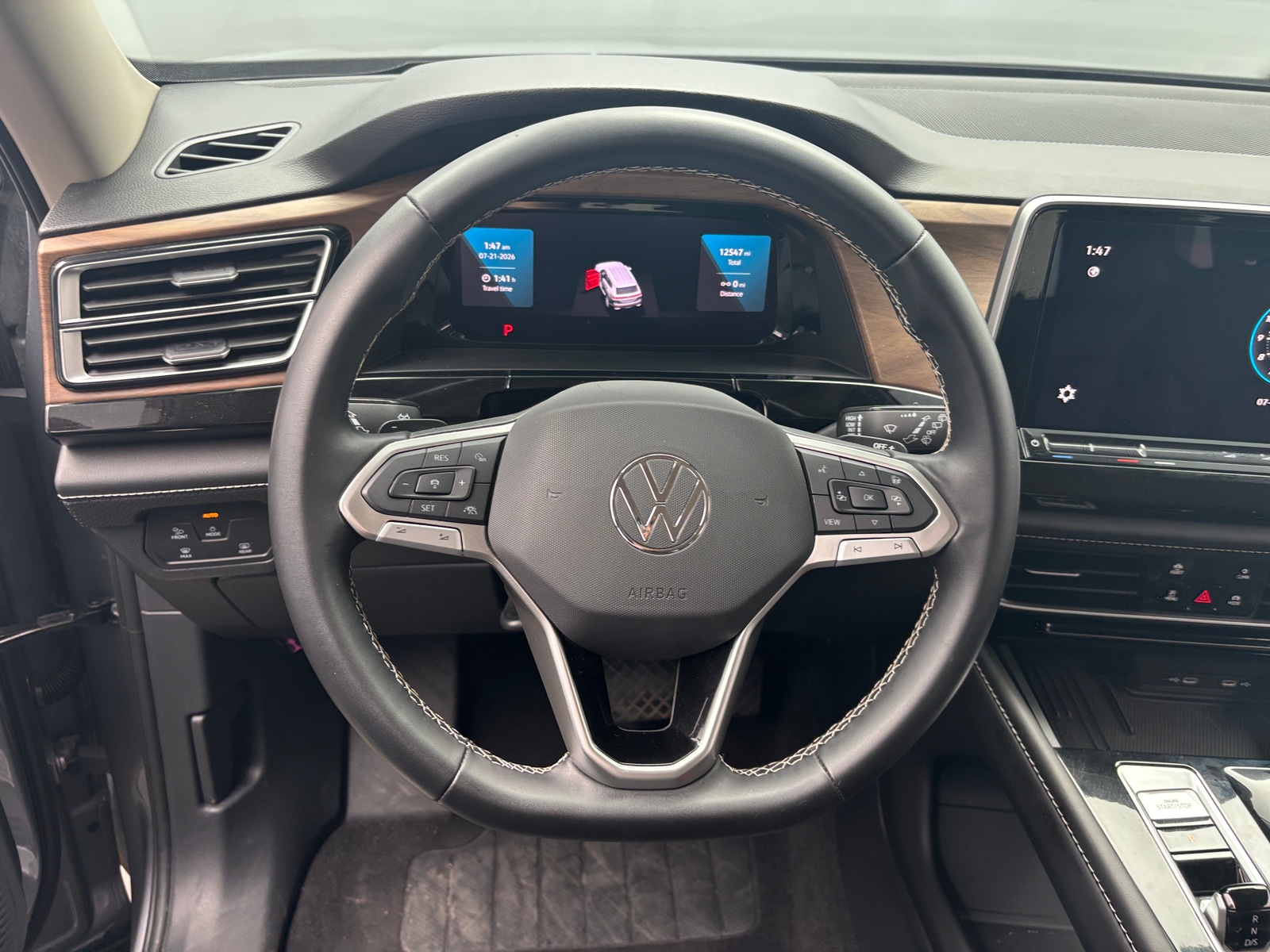 Thumbnail: 2026 Volkswagen Atlas - 4