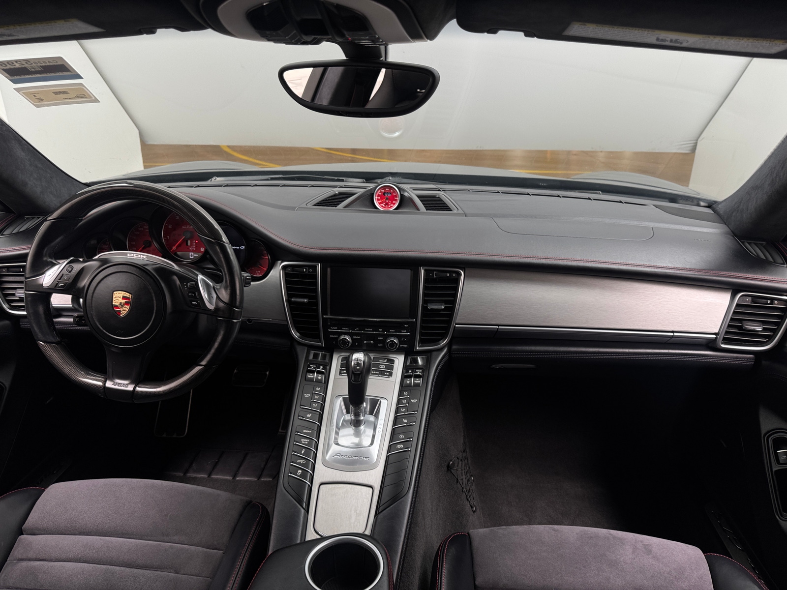 Thumbnail: 2015 Porsche Panamera - 2