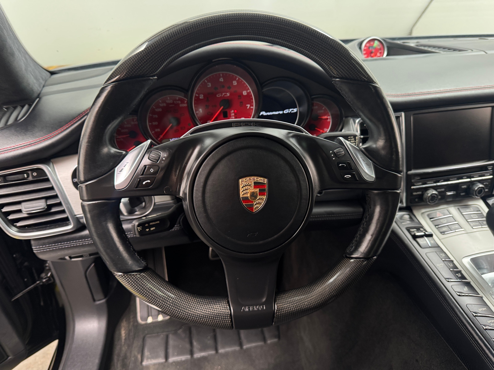 Thumbnail: 2015 Porsche Panamera - 4