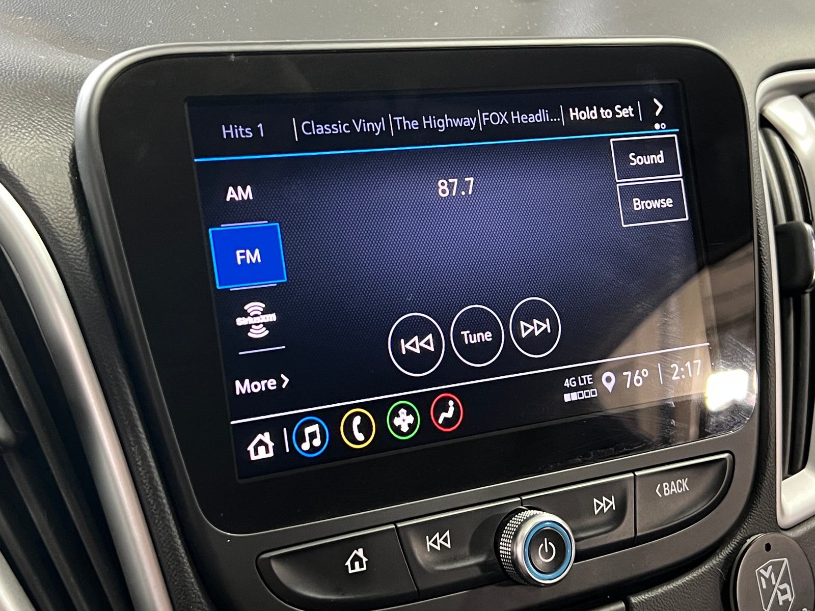 Thumbnail: 2024 Chevrolet Malibu - 4