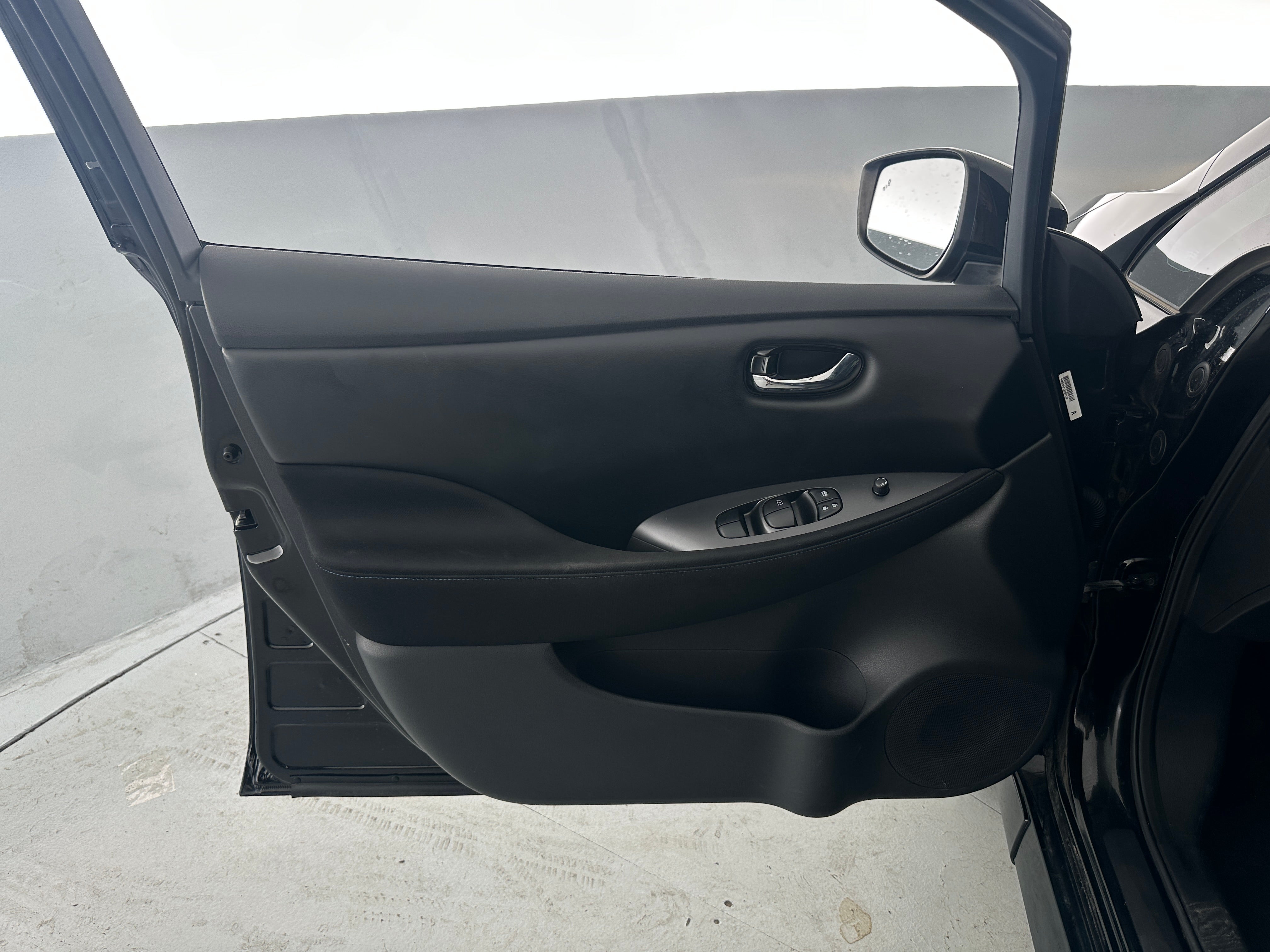 Used 2021 Nissan Leaf S with VIN 1N4AZ1BV8MC553935 for sale in Auburn, WA