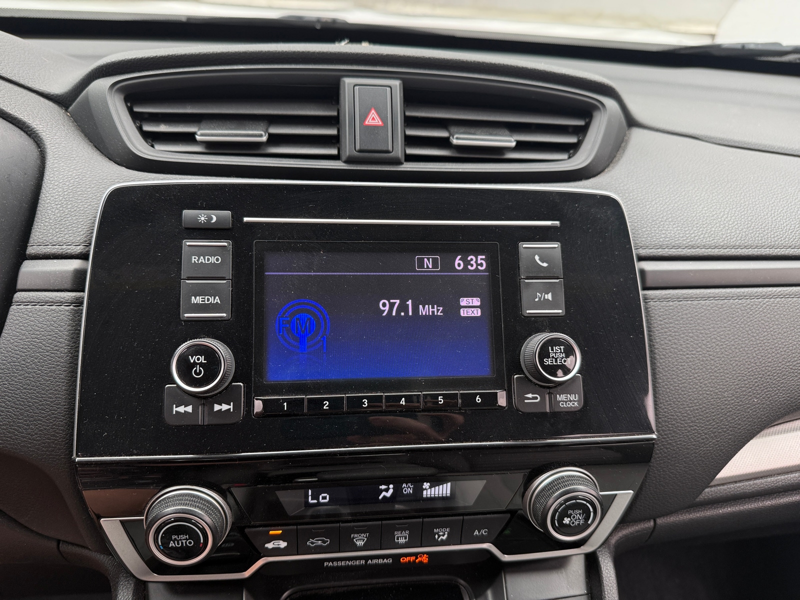 Thumbnail: 2018 Honda CR-V - 4