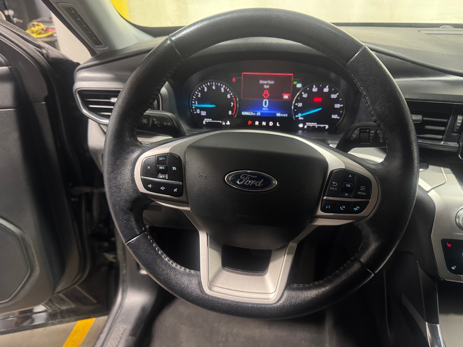 Thumbnail: 2022 Ford Explorer - 4