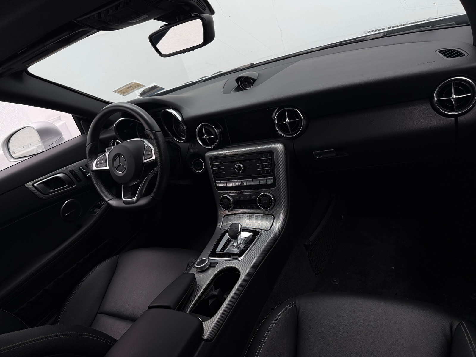 Thumbnail: 2019 Mercedes-Benz SLC - 2