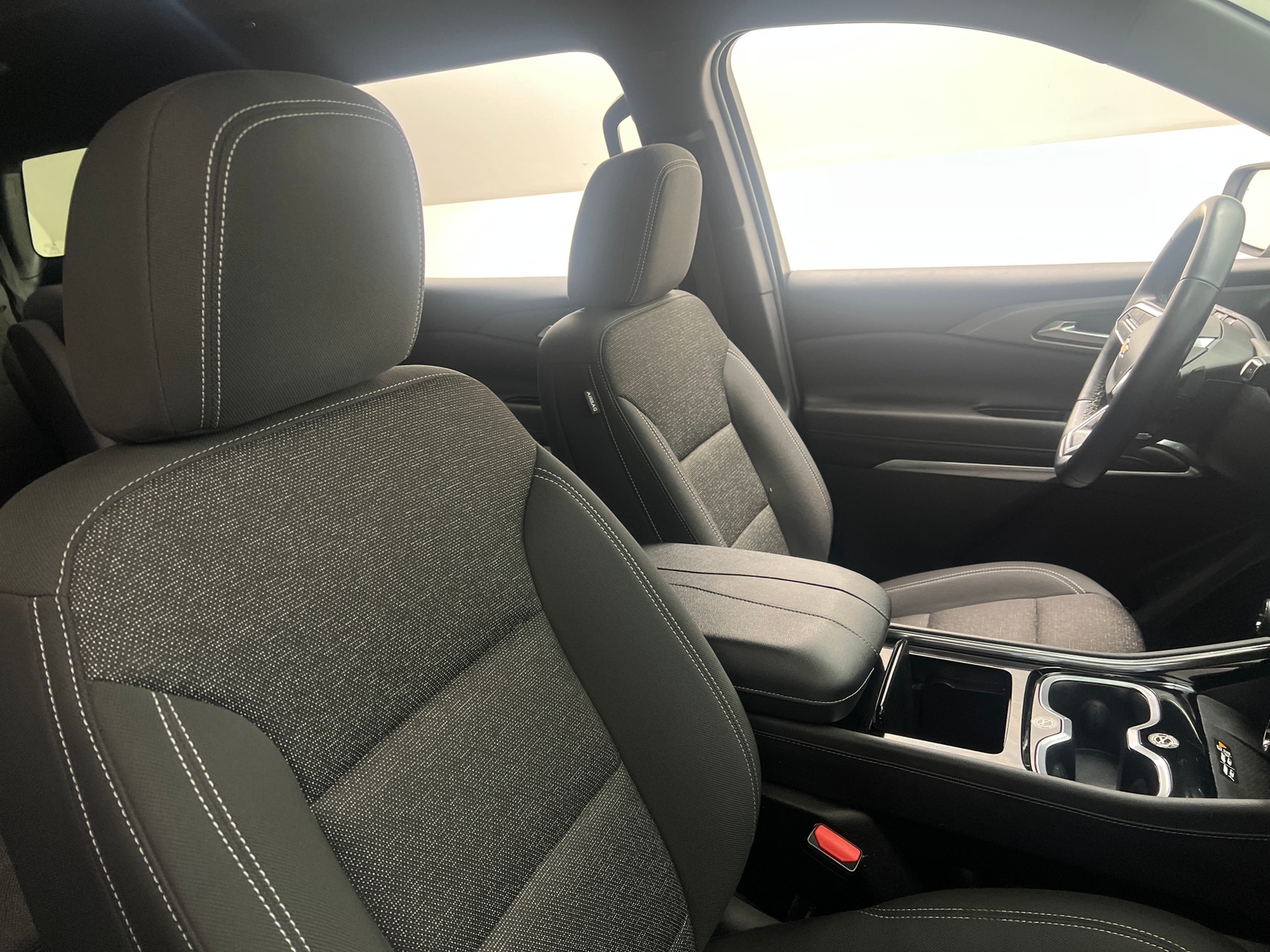 Thumbnail: 2024 Chevrolet Traverse - 2