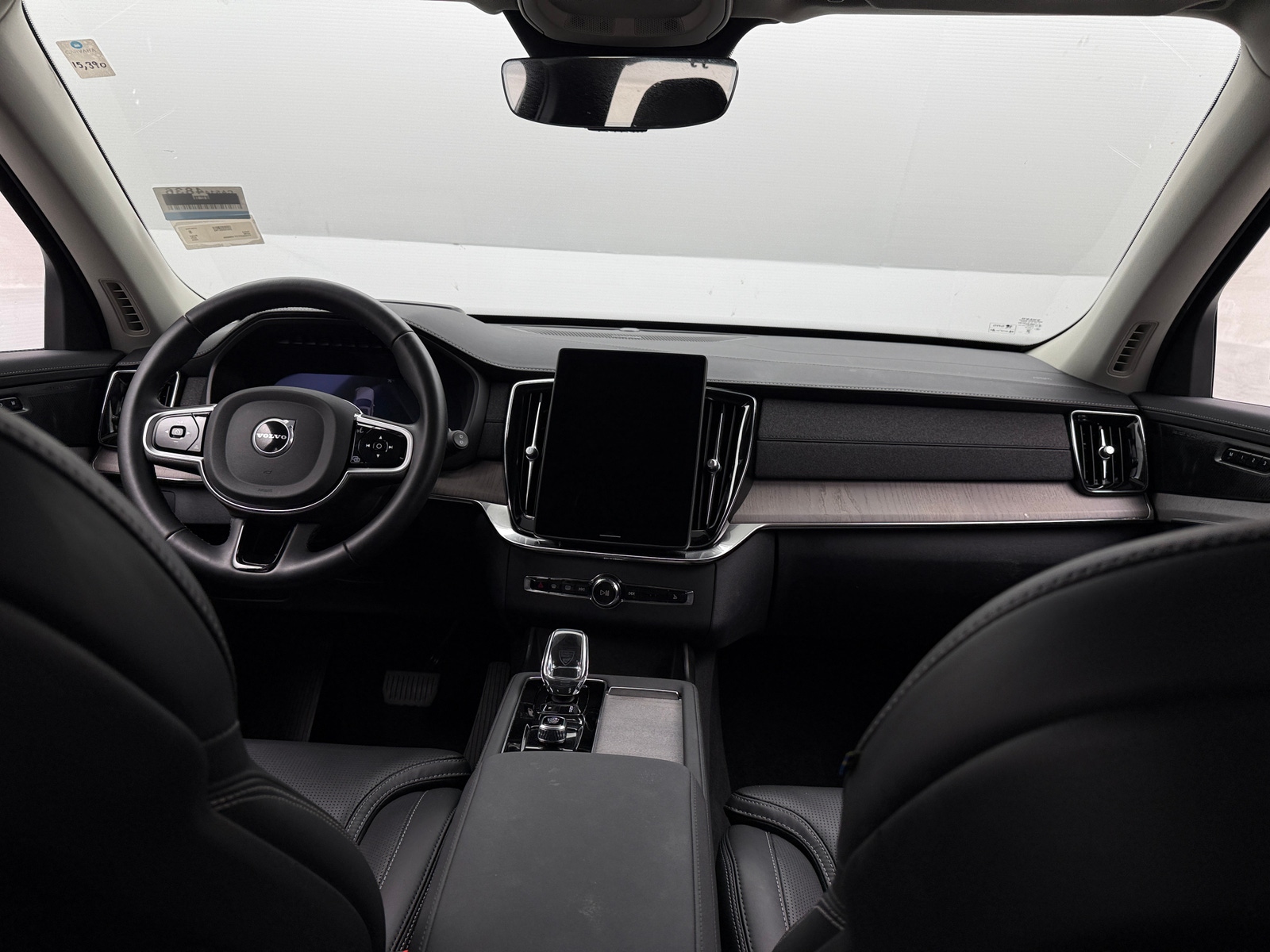 Thumbnail: 2026 Volvo XC90 - 2