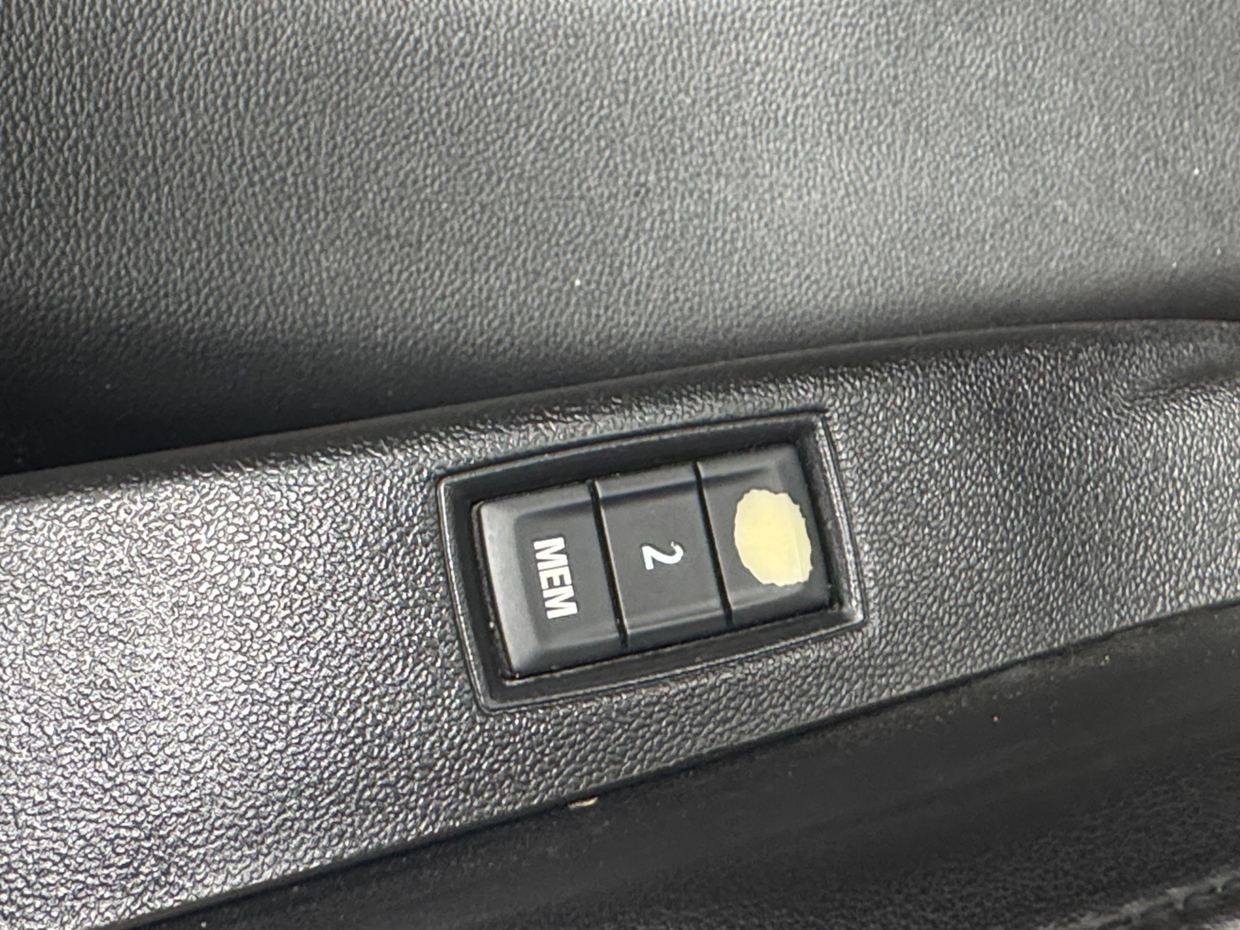 2011 Buick LaCrosse CXS - Photo 11